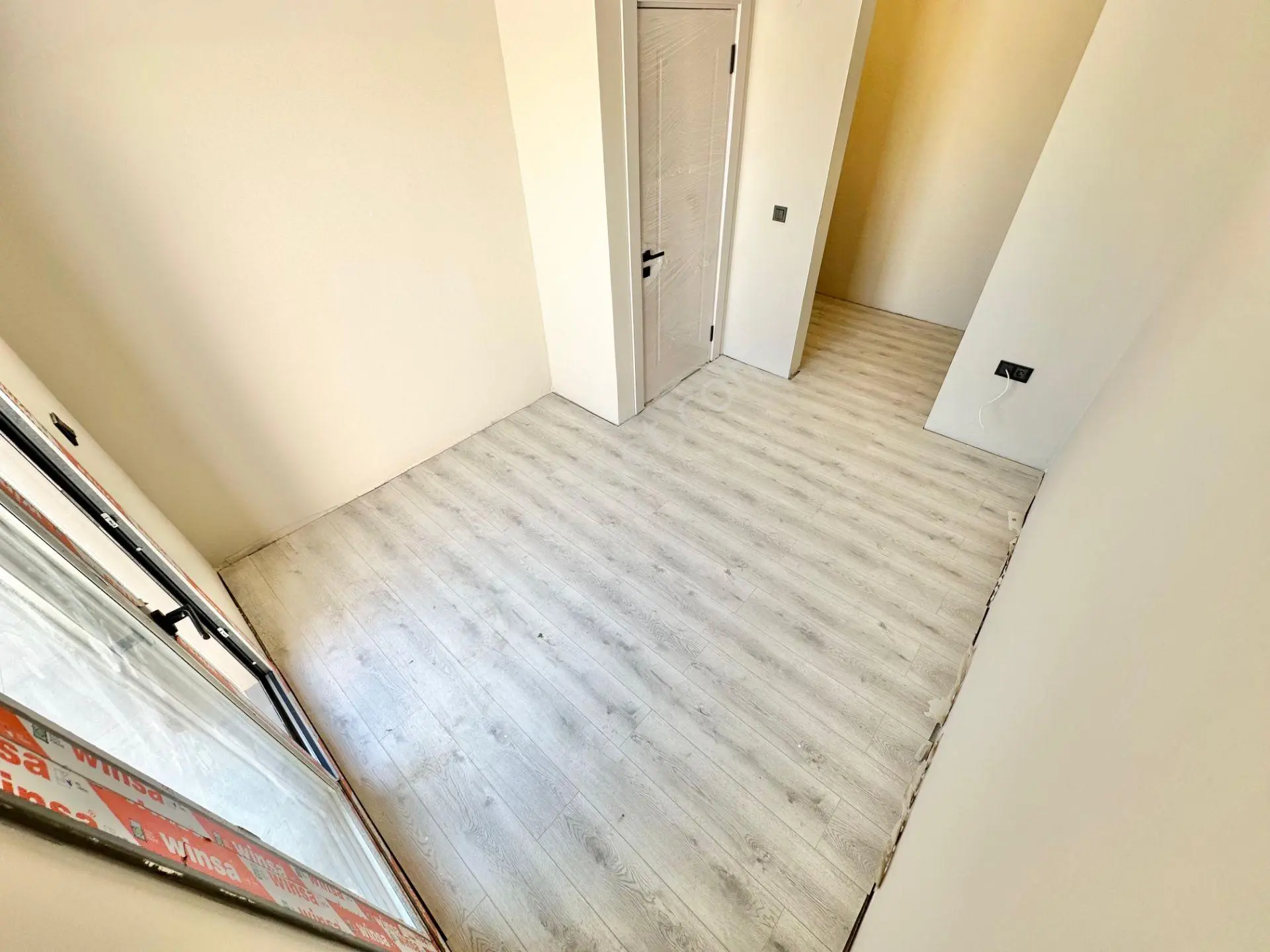 ꧁ay Emlaktan꧂akçay'da Kapalı Otoparklı Çift Asansörlü Denize Yakın Satılık 2+1 Dubleks Daire — fotoğraf 11