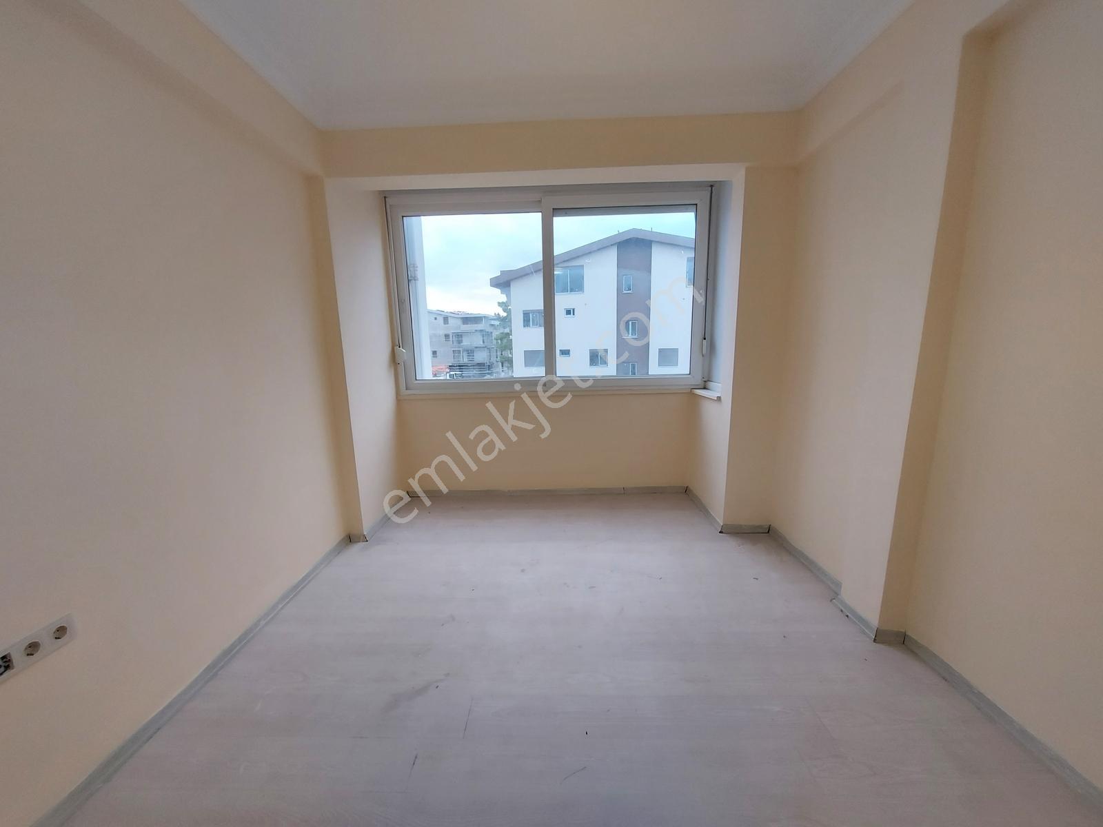 Sarılar Mahallesinde 2+1 Ara Kat Daire — fotoğraf 7
