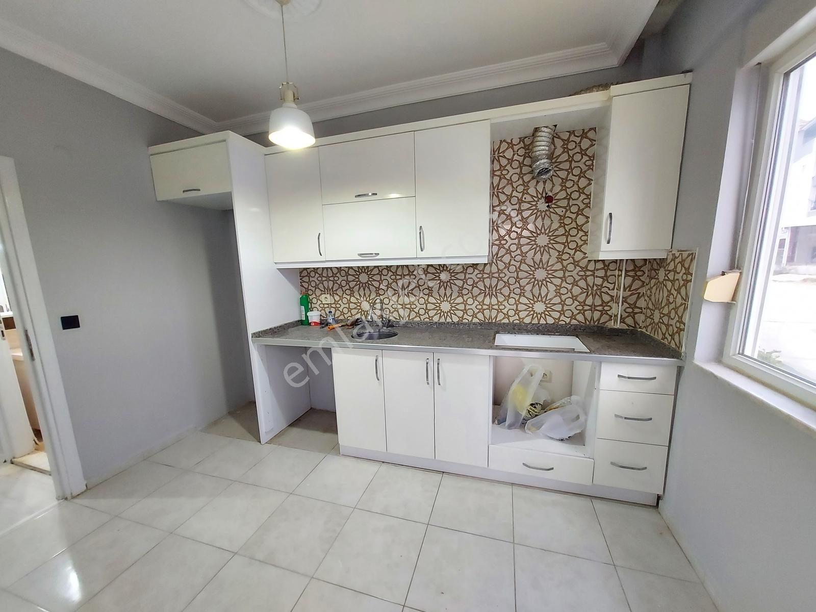 Sarılar Mahallesinde 2+1 Ara Kat Daire — fotoğraf 12
