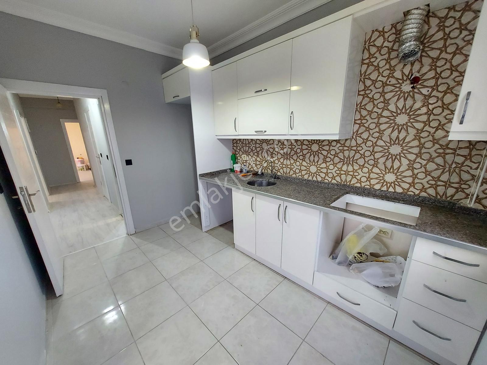 Sarılar Mahallesinde 2+1 Ara Kat Daire — fotoğraf 13