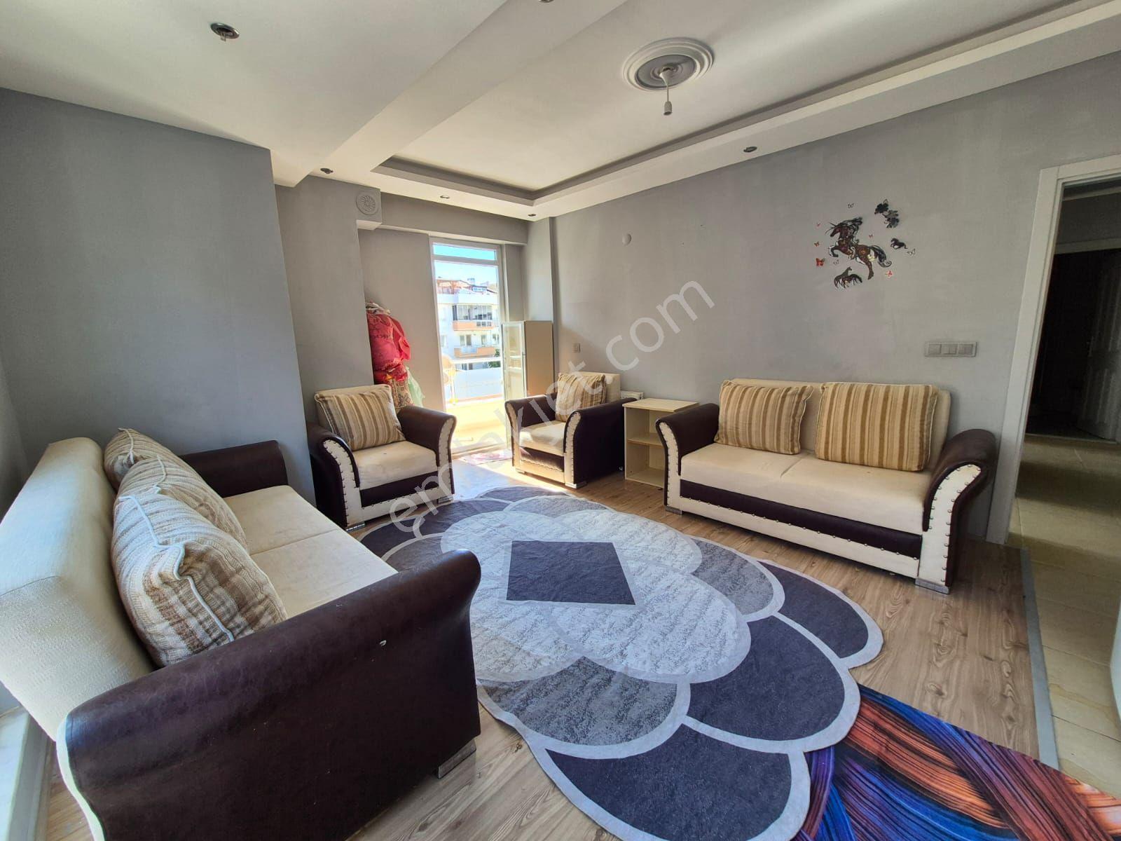 Çanakkale Barbaros Mahallesinde Merkezi Konumda Satılık 2+1 — fotoğraf 11
