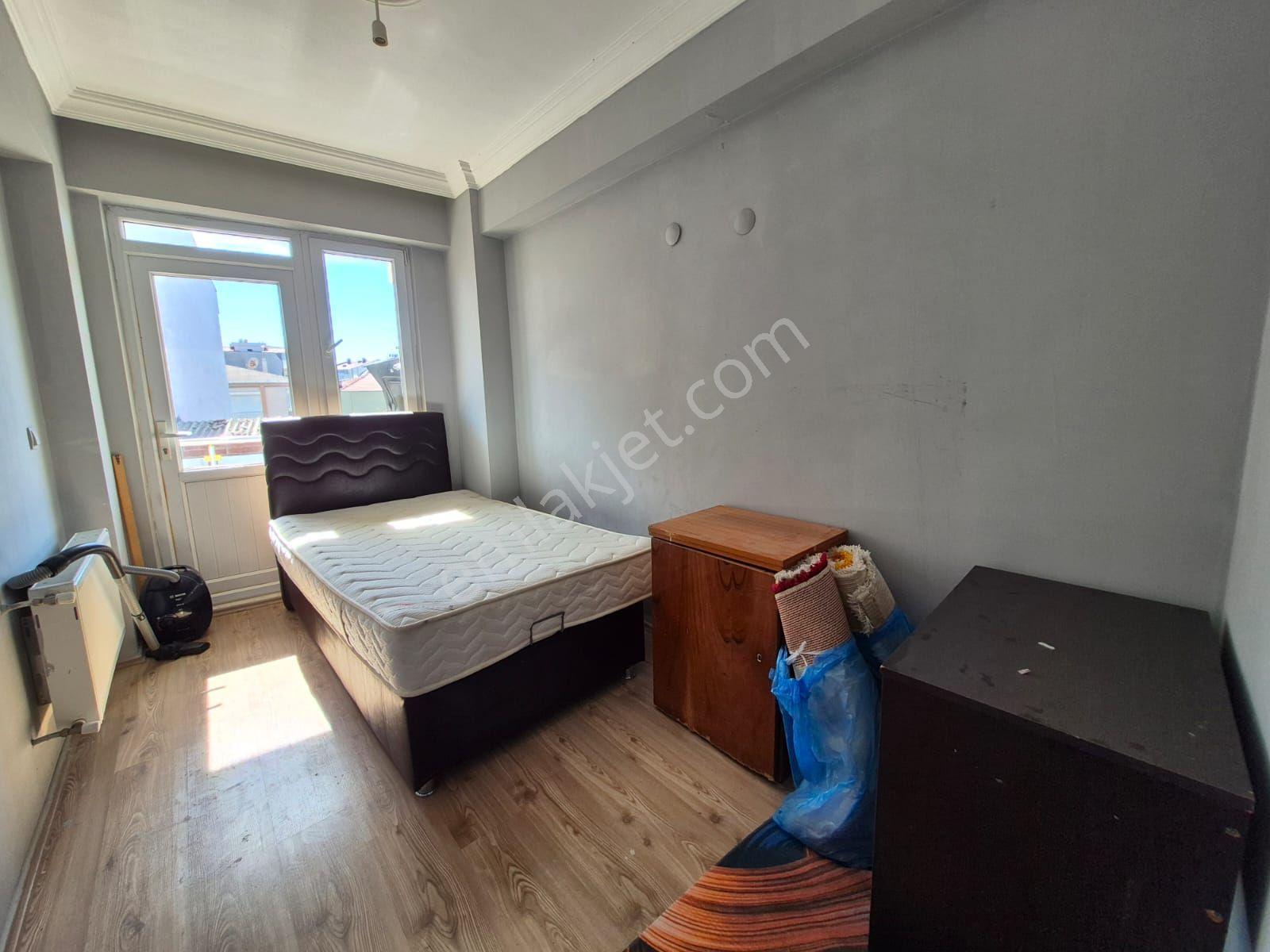 Çanakkale Barbaros Mahallesinde Merkezi Konumda Satılık 2+1 — fotoğraf 15
