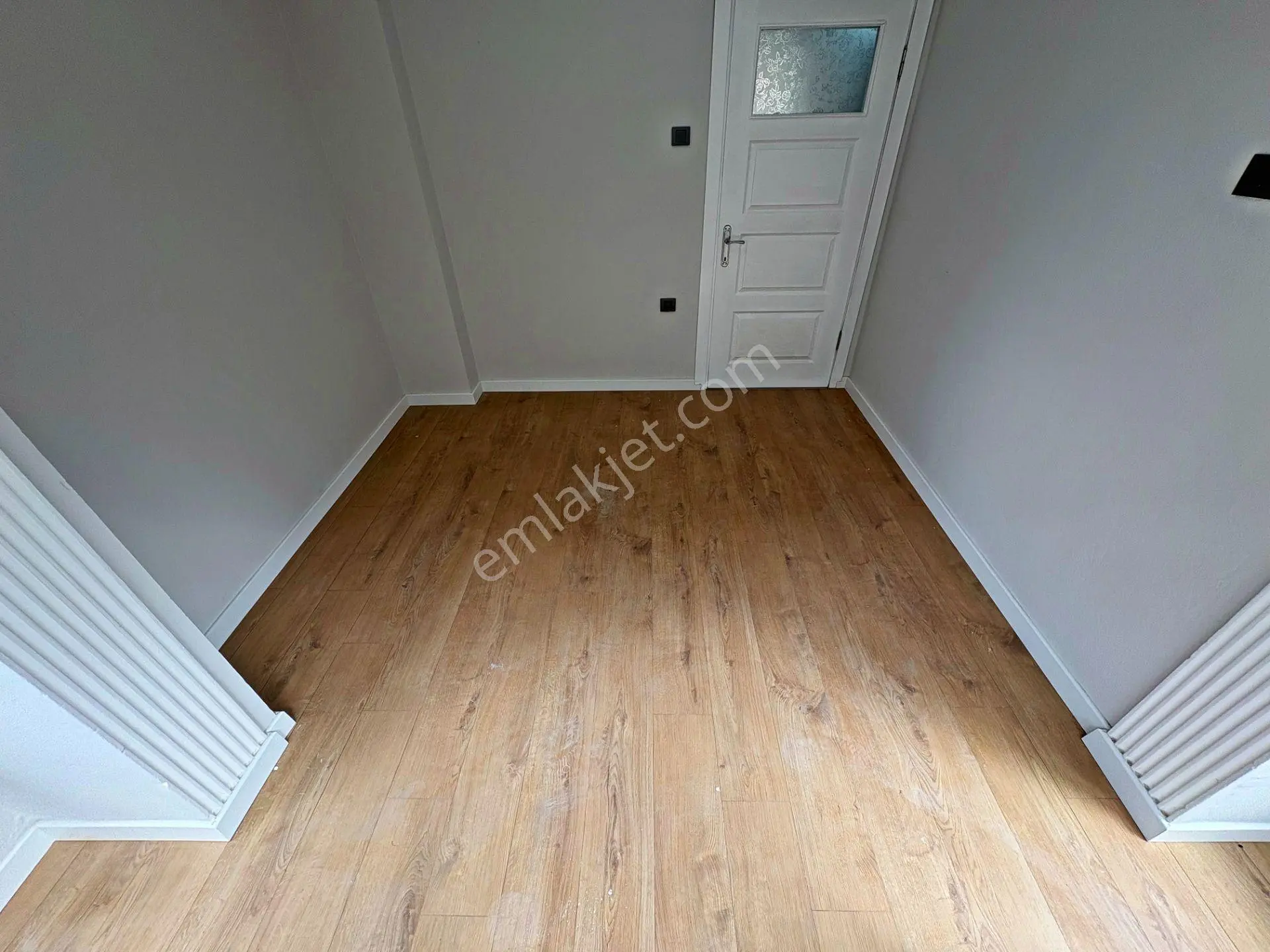 Aktiften Akçay Merkez'de Satılık Full Yapılı 3+1 Çift Balkonlu Arakat Daire — fotoğraf 26
