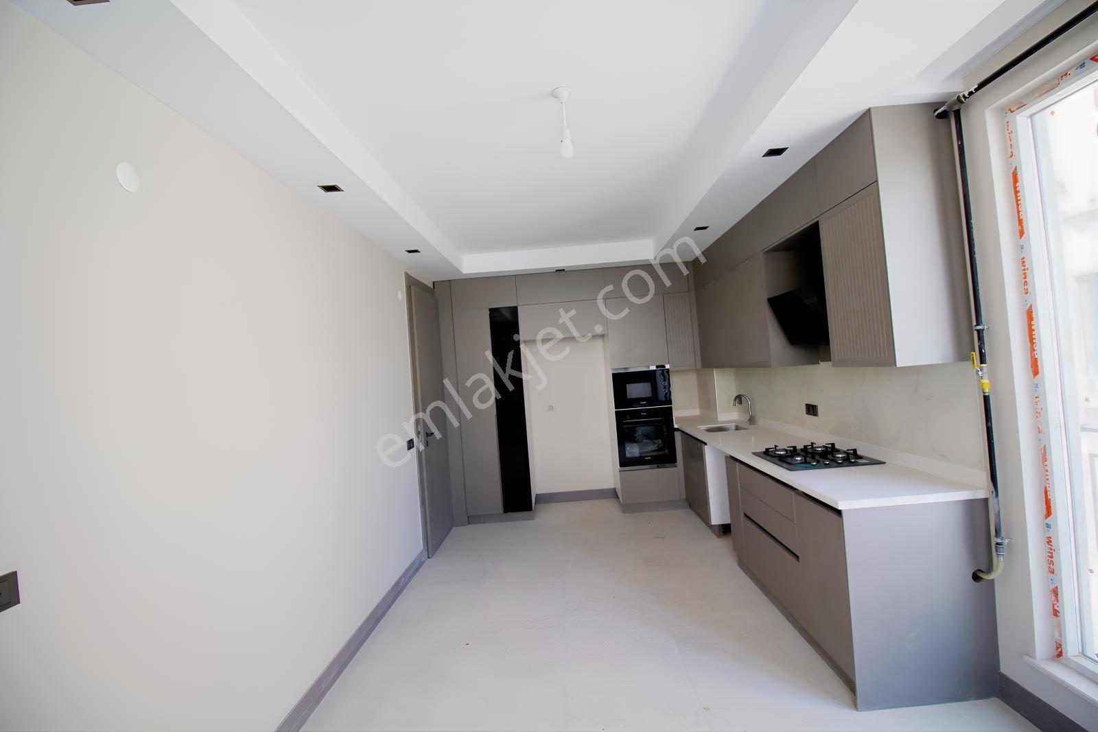 Aksaray Meydan Mahallesinde Satılık Sıfır Ultra Lüks Daire — fotoğraf 32