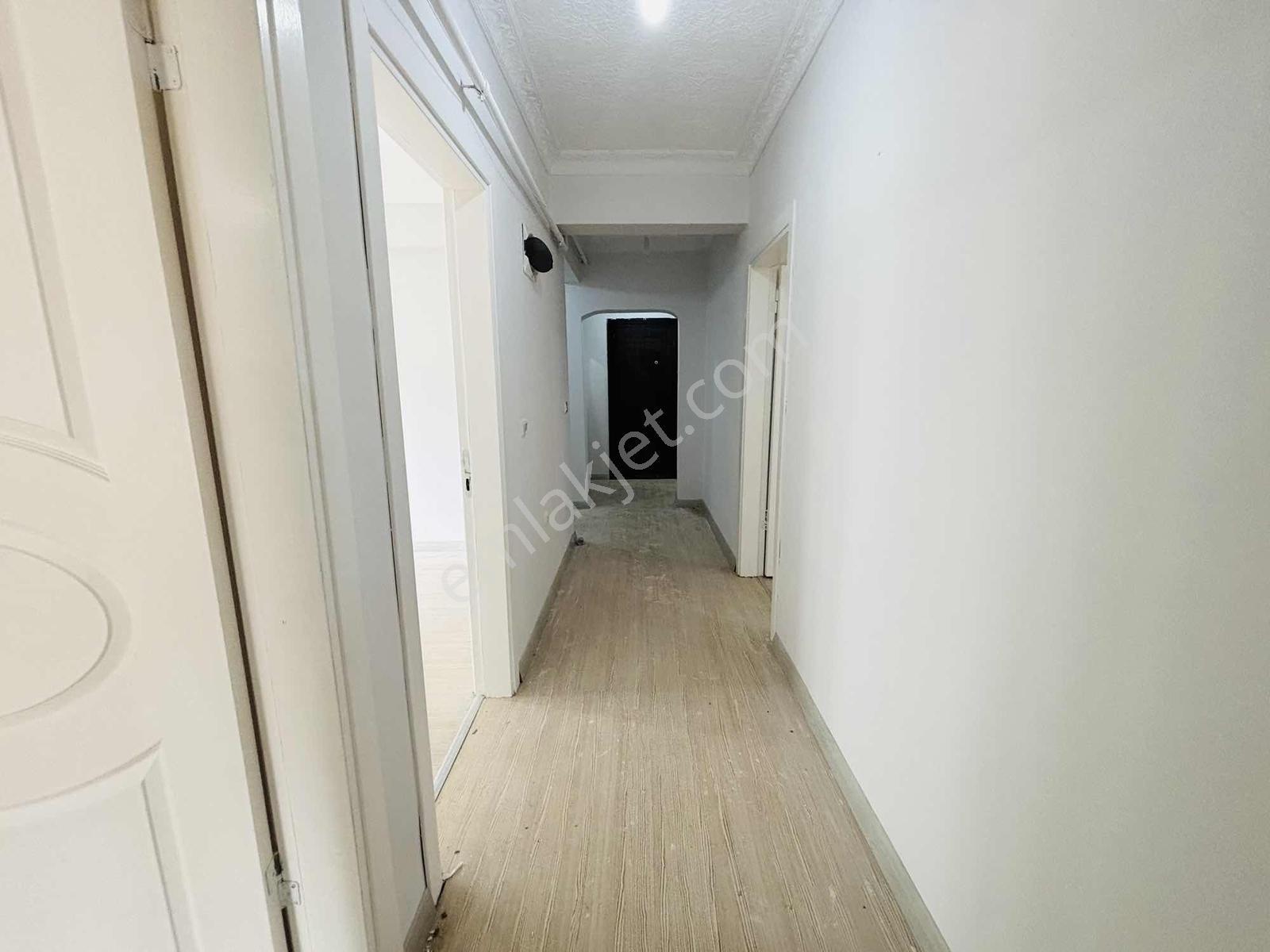 Güven'den Devlet Hastanesi Adliye Yürüme Mesafesinde Satılık 3+1 — fotoğraf 20