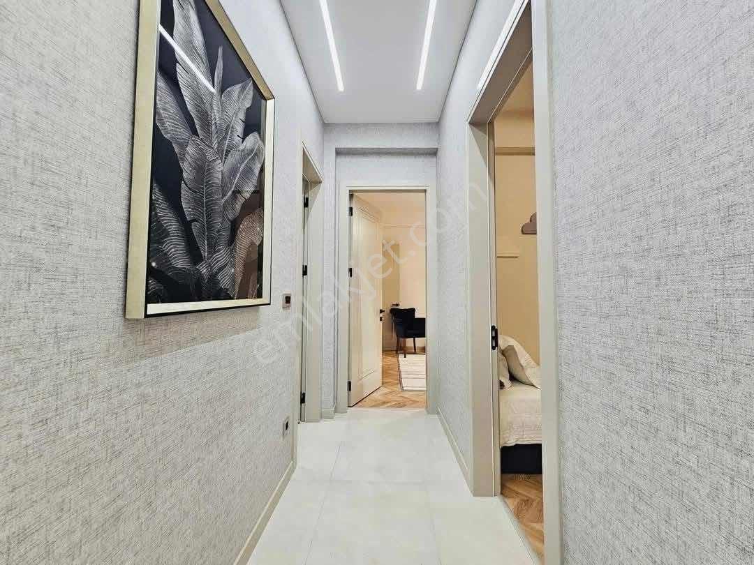 Saygın Dan Yenışafak Da Ultra Lüks Satılık Daire — fotoğraf 18