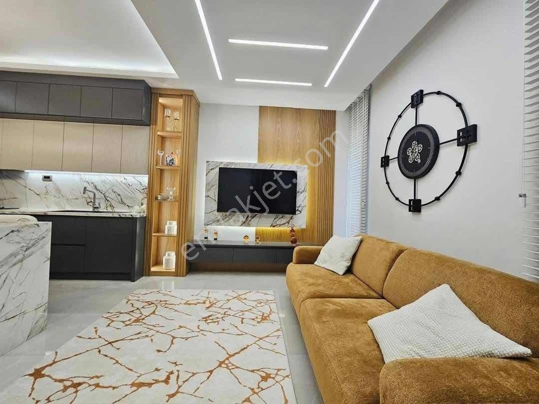 Saygın Dan Yenışafak Da Ultra Lüks Satılık Daire — fotoğraf 29