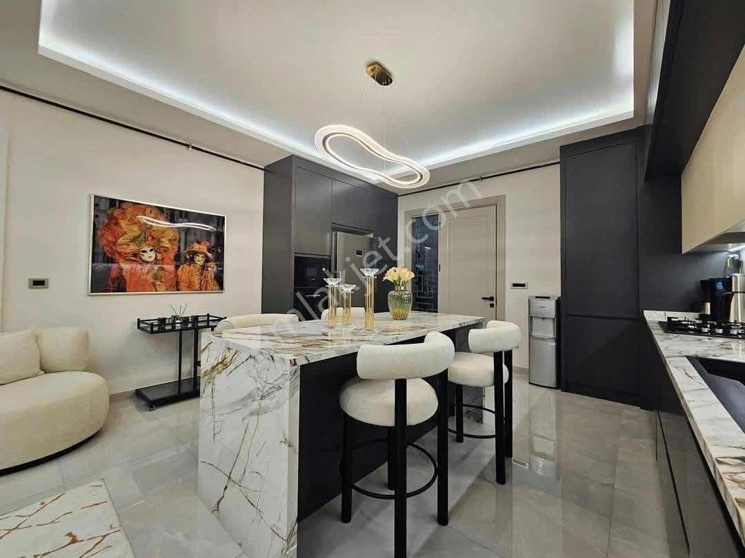 Saygın Dan Yenışafak Da Ultra Lüks Satılık Daire — fotoğraf 30
