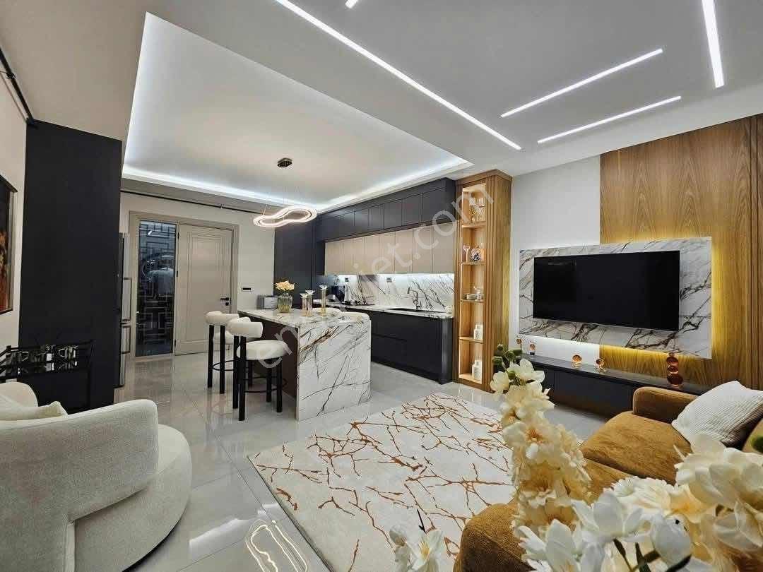 Saygın Dan Yenışafak Da Ultra Lüks Satılık Daire — fotoğraf 33