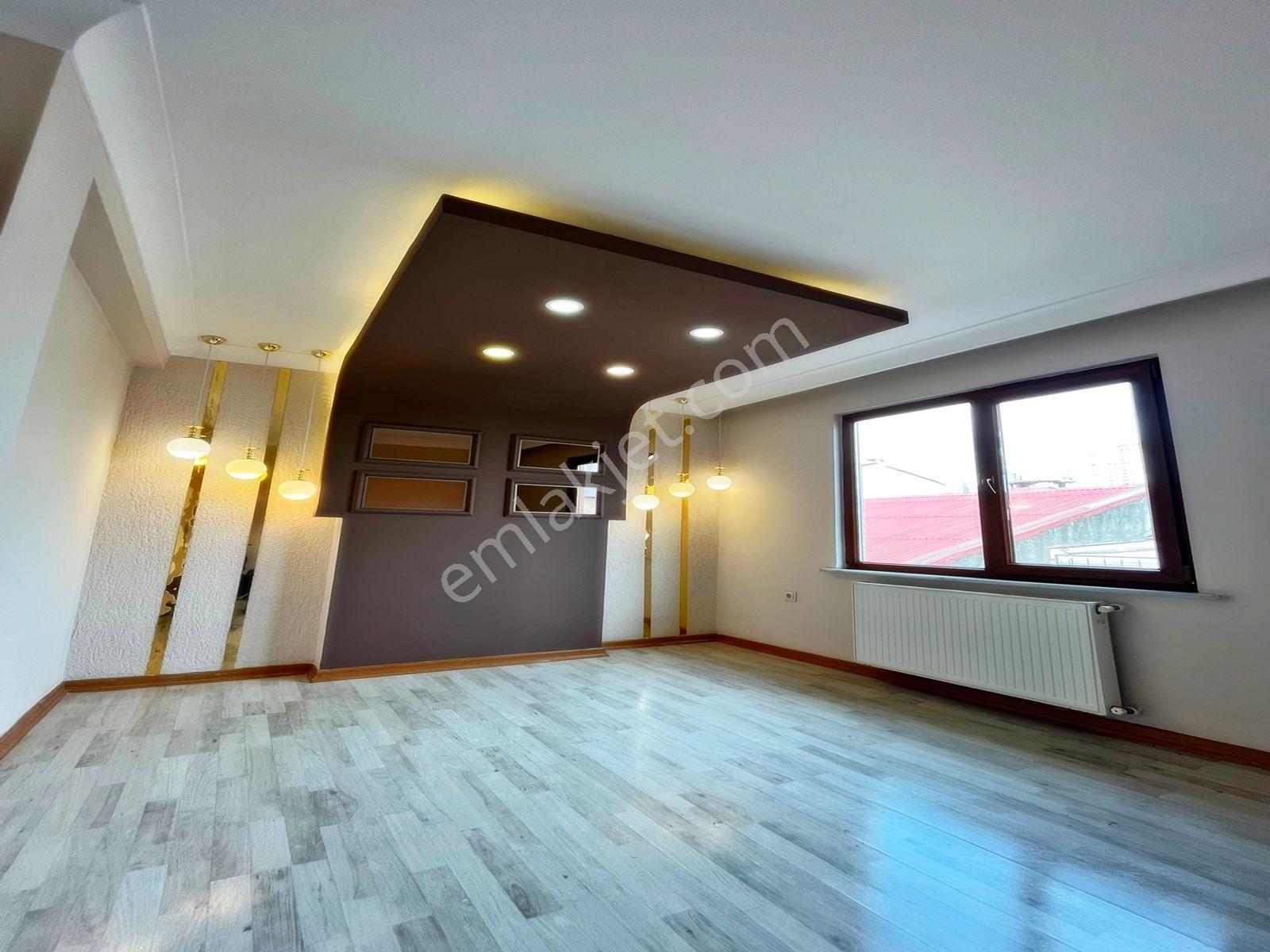 Esenyurt Mehterçeşme'de 2+1 Dekoratif Detaylı Satılık Daire — fotoğraf 8