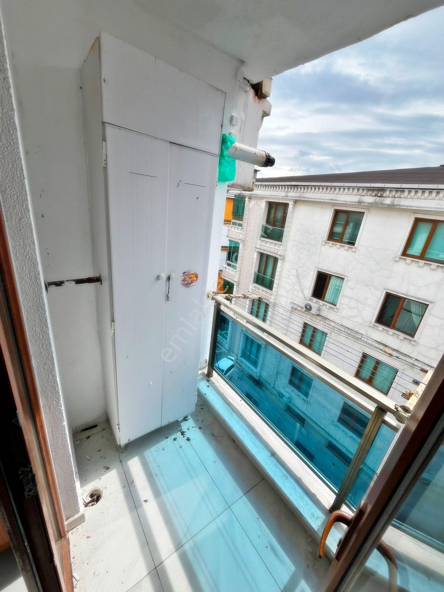Esenyurt Mehterçeşme'de 2+1 Dekoratif Detaylı Satılık Daire — fotoğraf 17