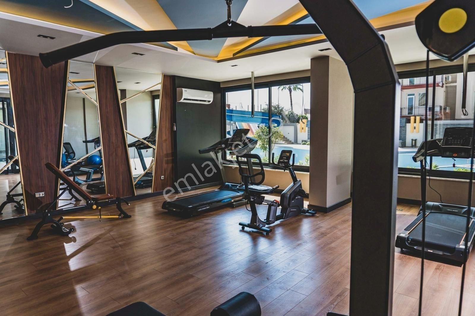 Alanya Mahmutlarda Denize İlk Sitede Deniz Manzaralı 2+1 Daire — fotoğraf 24