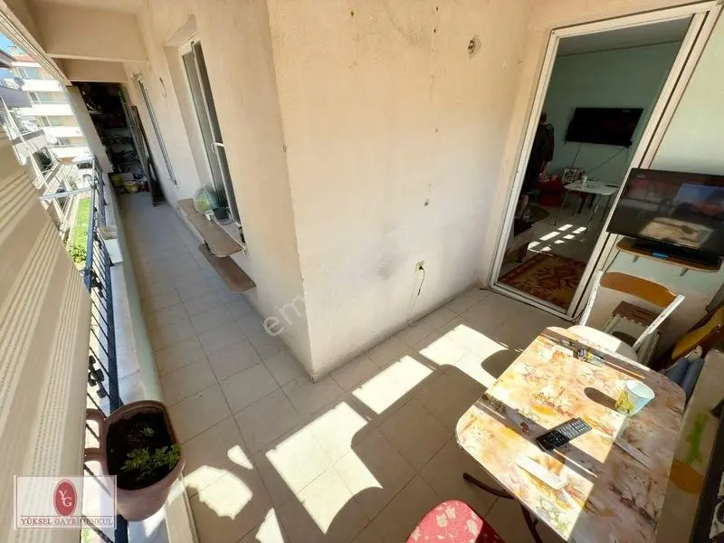 Yükselden Kaçmaz Fiyata Altınkumda Ön Cephe Geniş Balkonlu 2+1 — fotoğraf 10
