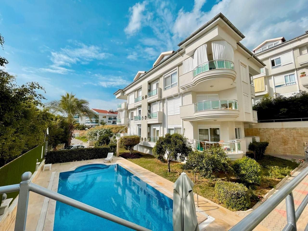 Alanya’nın Merkezinde Deniz Manzaralı 2+1 Özel Daire — fotoğraf 29