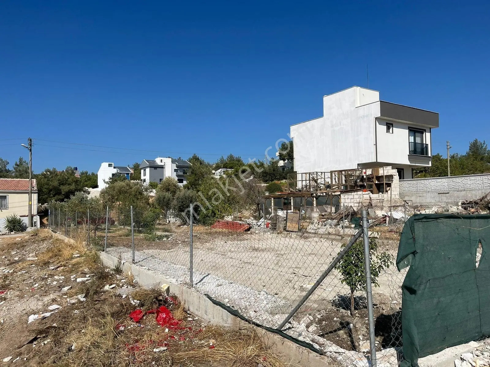 Çandarlı Mavıkent'Te Satılık Vılla Imarlı Arsa