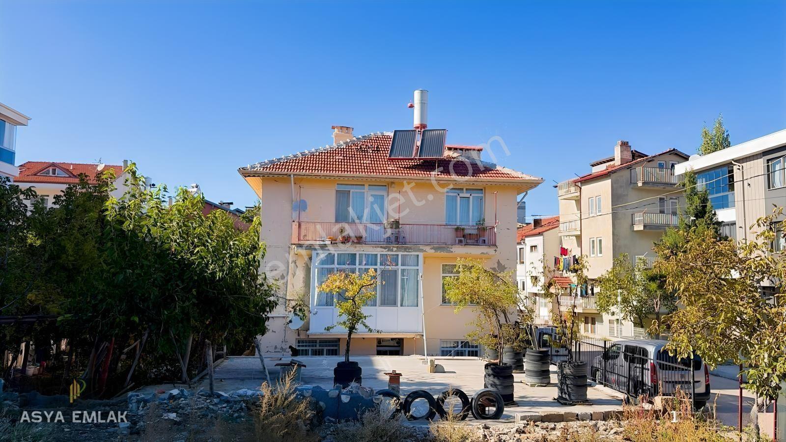 Asya Evim Emlaktan Isparta Merkez Hızırbey Mahallesinde Arsa