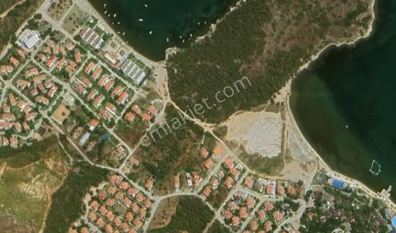 Ayvalık Küçükköyde 432 M² Özel Konumlu Arsa — fotoğraf 3
