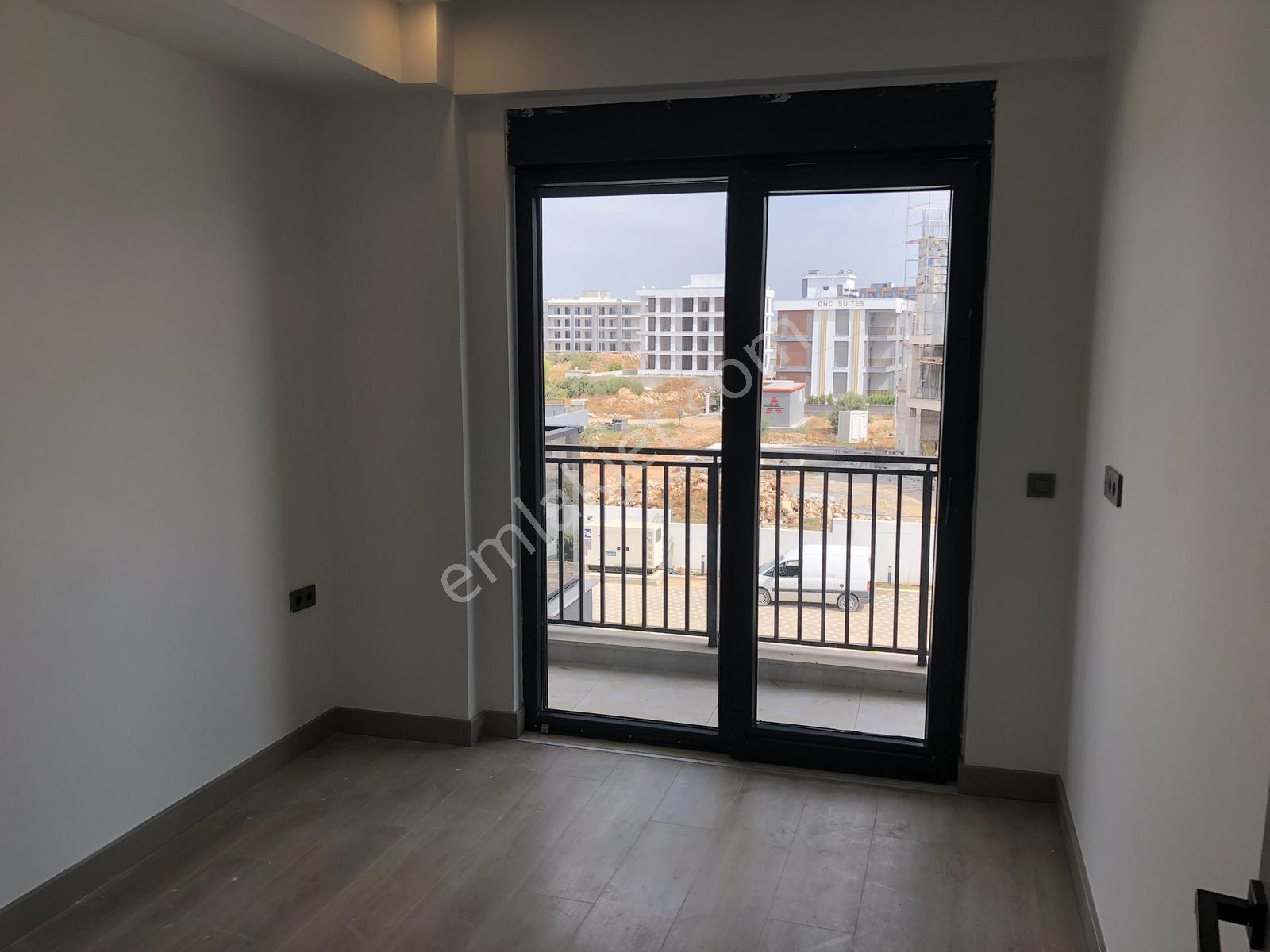 Aksu Altıntaş Satılık Lüks 2+1 K.otopark Çift Yüzme Havuz — fotoğraf 8
