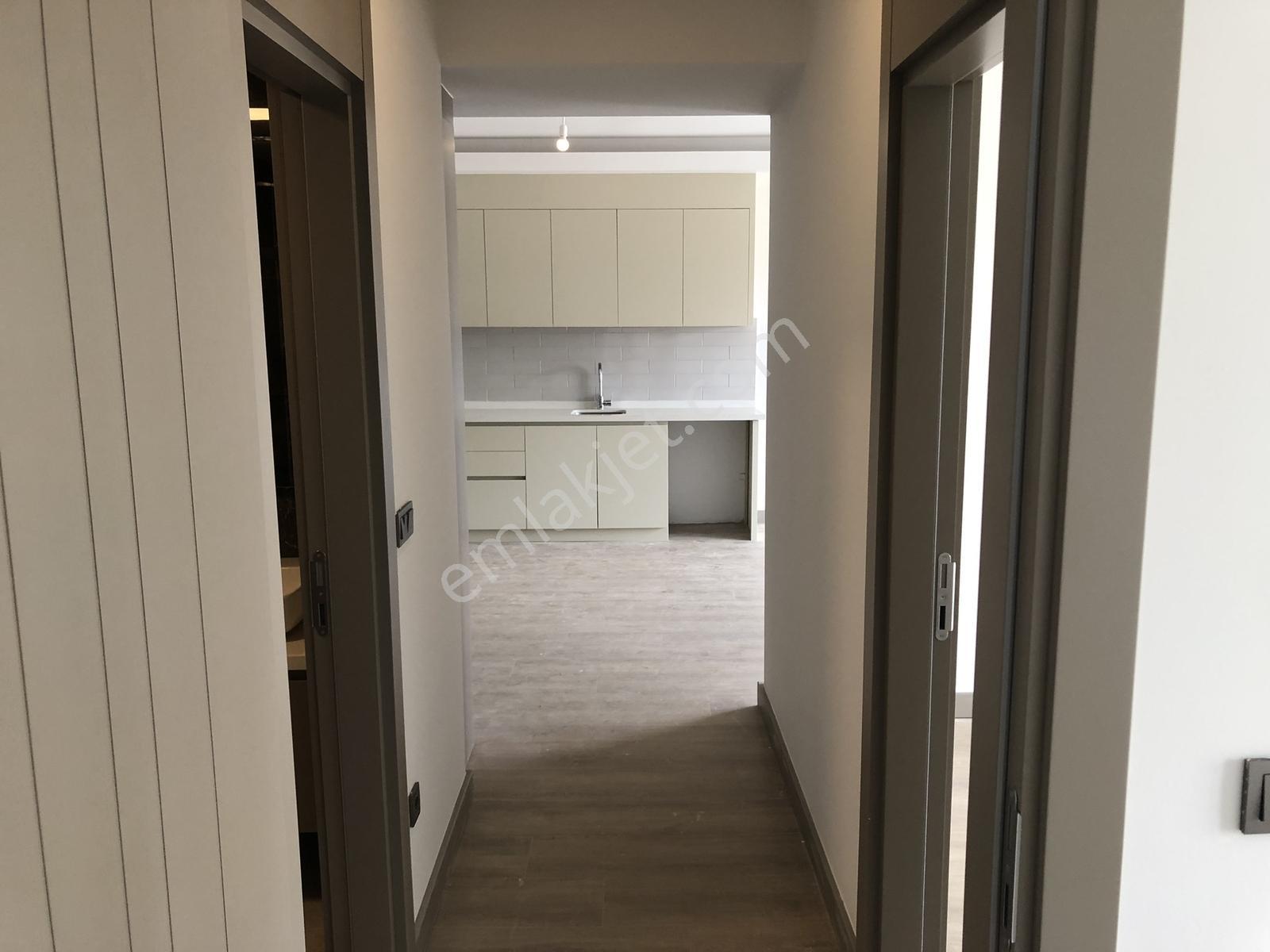 Aksu Altıntaş Satılık Lüks 2+1 K.otopark Çift Yüzme Havuz — fotoğraf 13