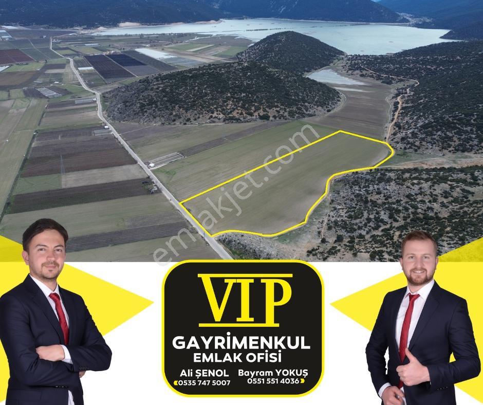 Vip Gayrimenkul'Den Karamık Mah. Yol Cepheli 85.950M² Tarla