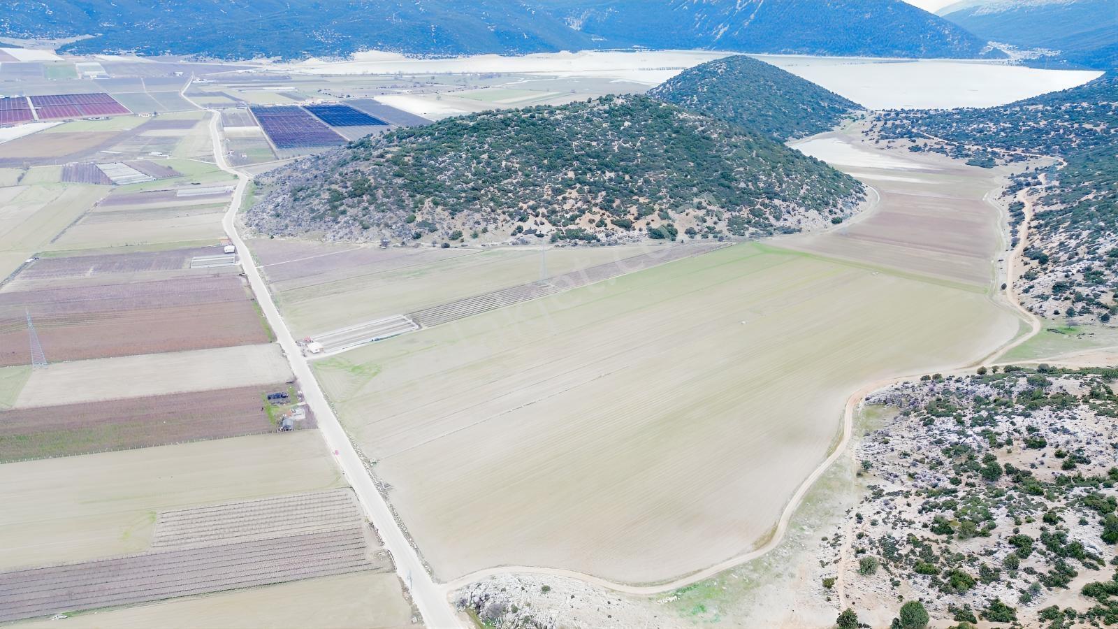 Vip Gayrimenkul'den Karamık Mah. Yol Cepheli 85.950m² Tarla — fotoğraf 13