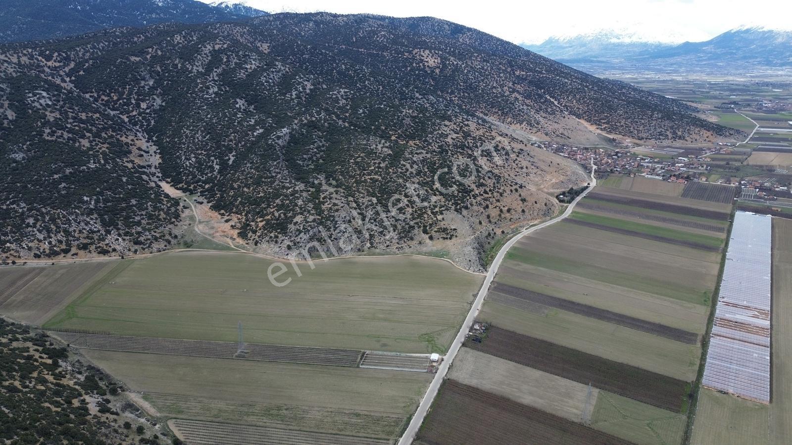 Vip Gayrimenkul'den Karamık Mah. Yol Cepheli 85.950m² Tarla — fotoğraf 16