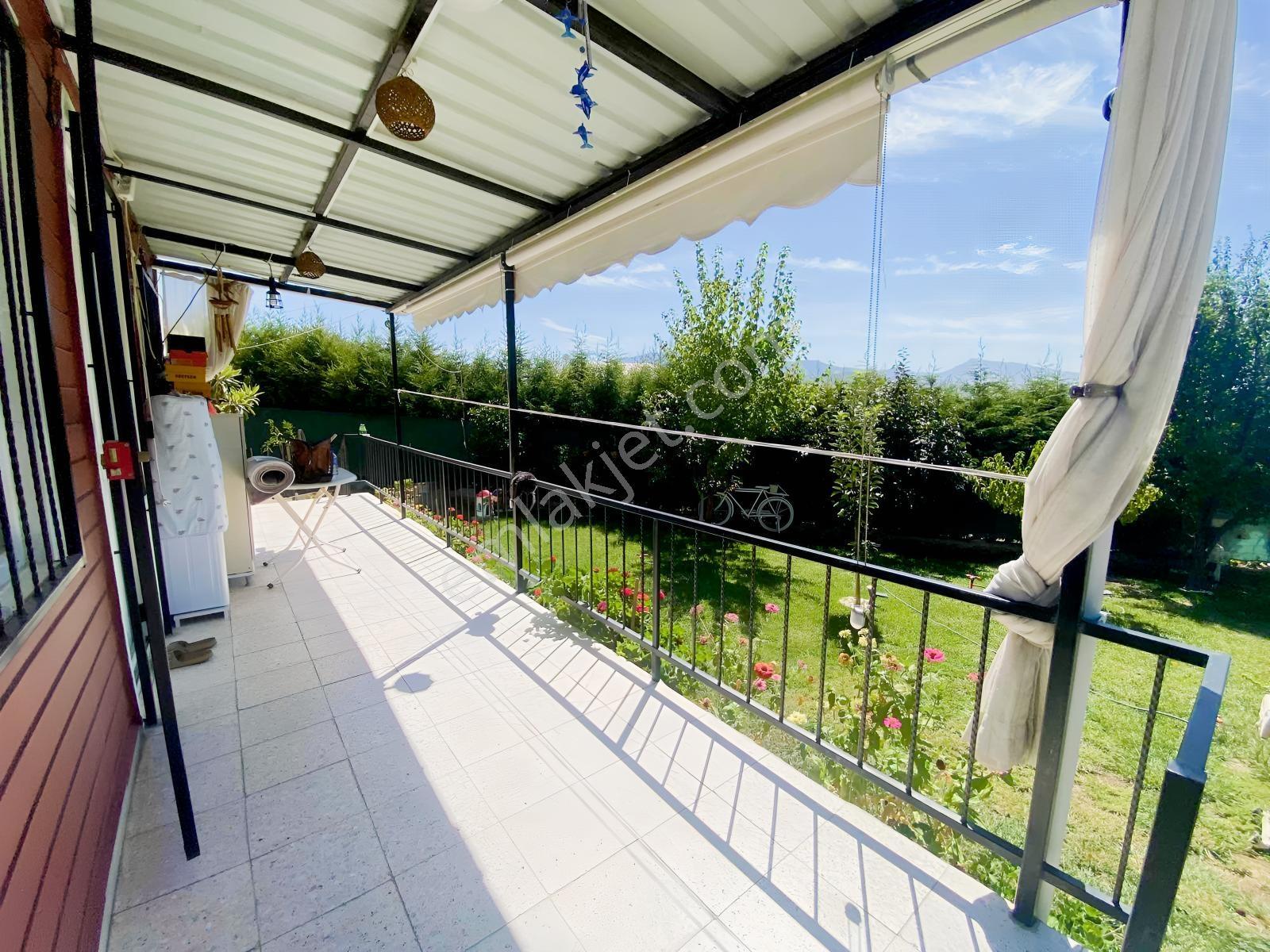 Kemalpaşa Satılık 310 M2 Tarla Ve Evi — fotoğraf 17