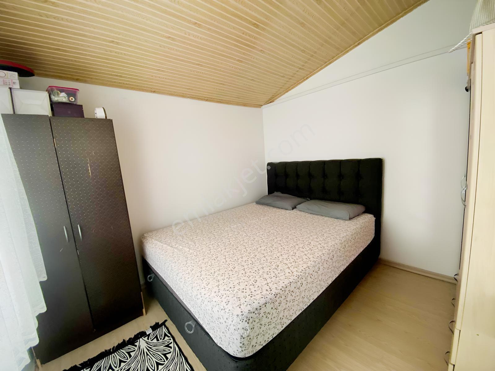 Kemalpaşa Satılık 310 M2 Tarla Ve Evi — fotoğraf 23