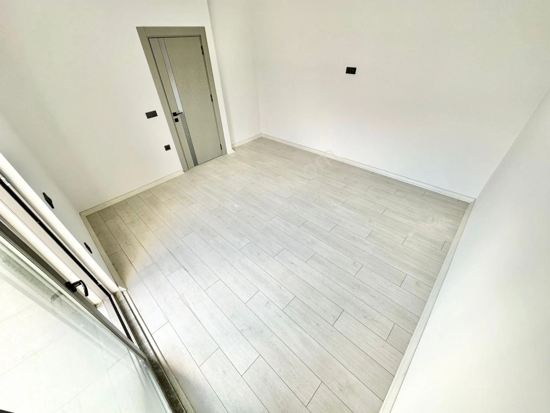 ꧁ay Emlaktan꧂akçay'da Muhteşem Konumlu Asansörlü Çift Banyolu Satılık 2+1 Şık Tasarım Dubleks Daire — fotoğraf 20