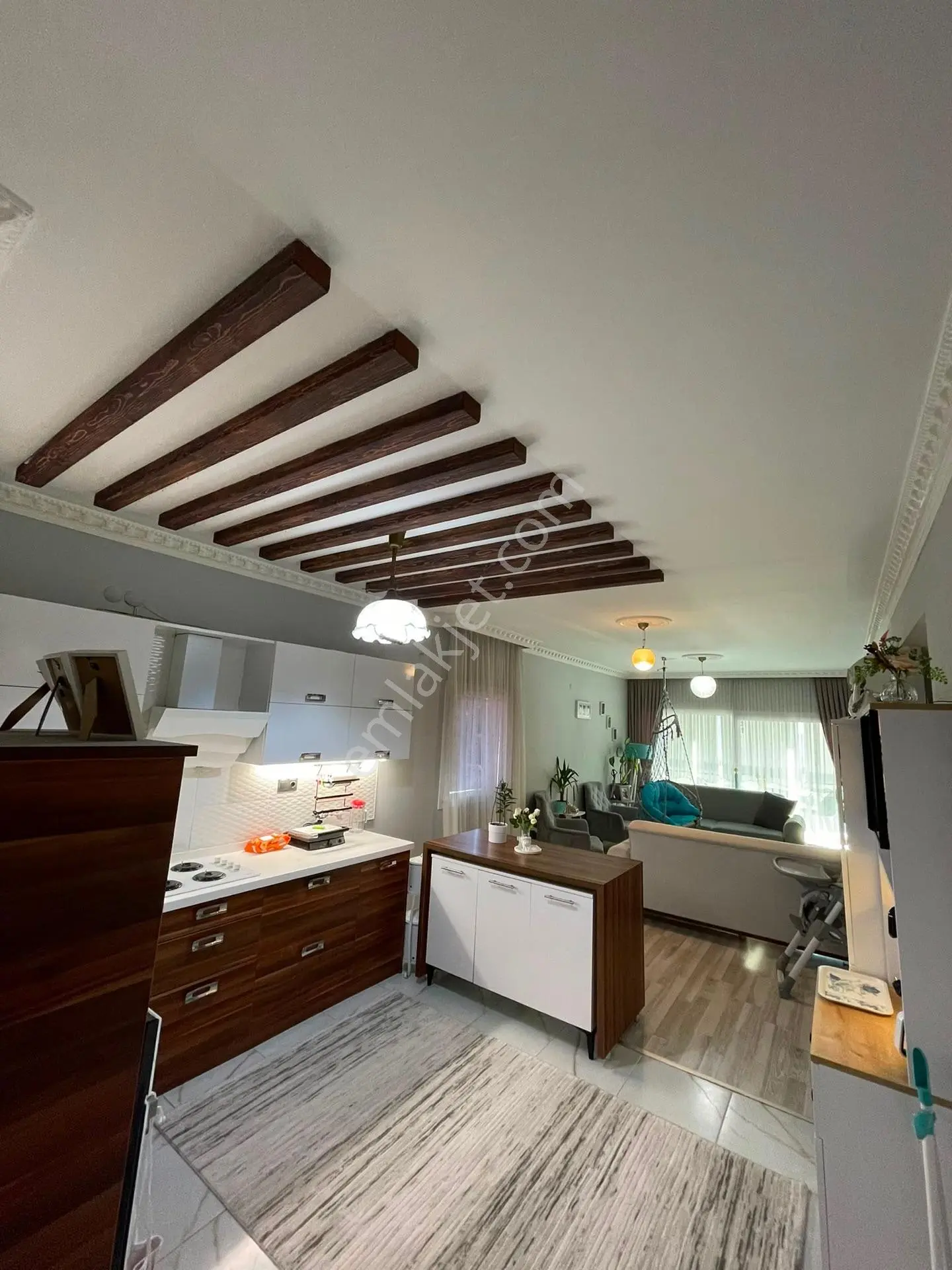 Havuzlu Sitede 2+1 Ara Kat Satılık Daire — fotoğraf 5