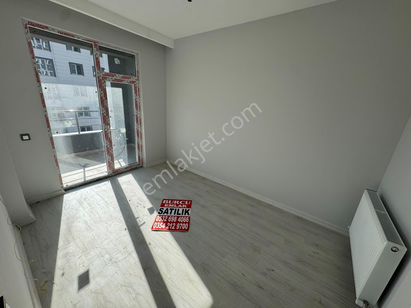 Üniversite Yolunda 3+0 Full Yapılı Daire --- Burcu Emlaktan — fotoğraf 7