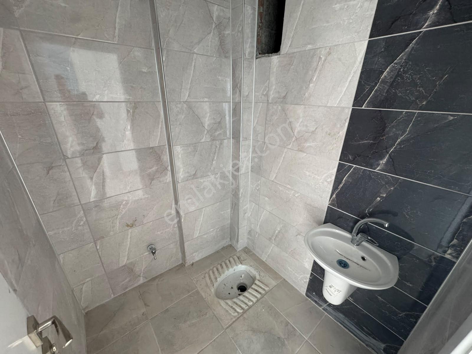 Üniversite Yolunda 3+0 Full Yapılı Daire --- Burcu Emlaktan — fotoğraf 12
