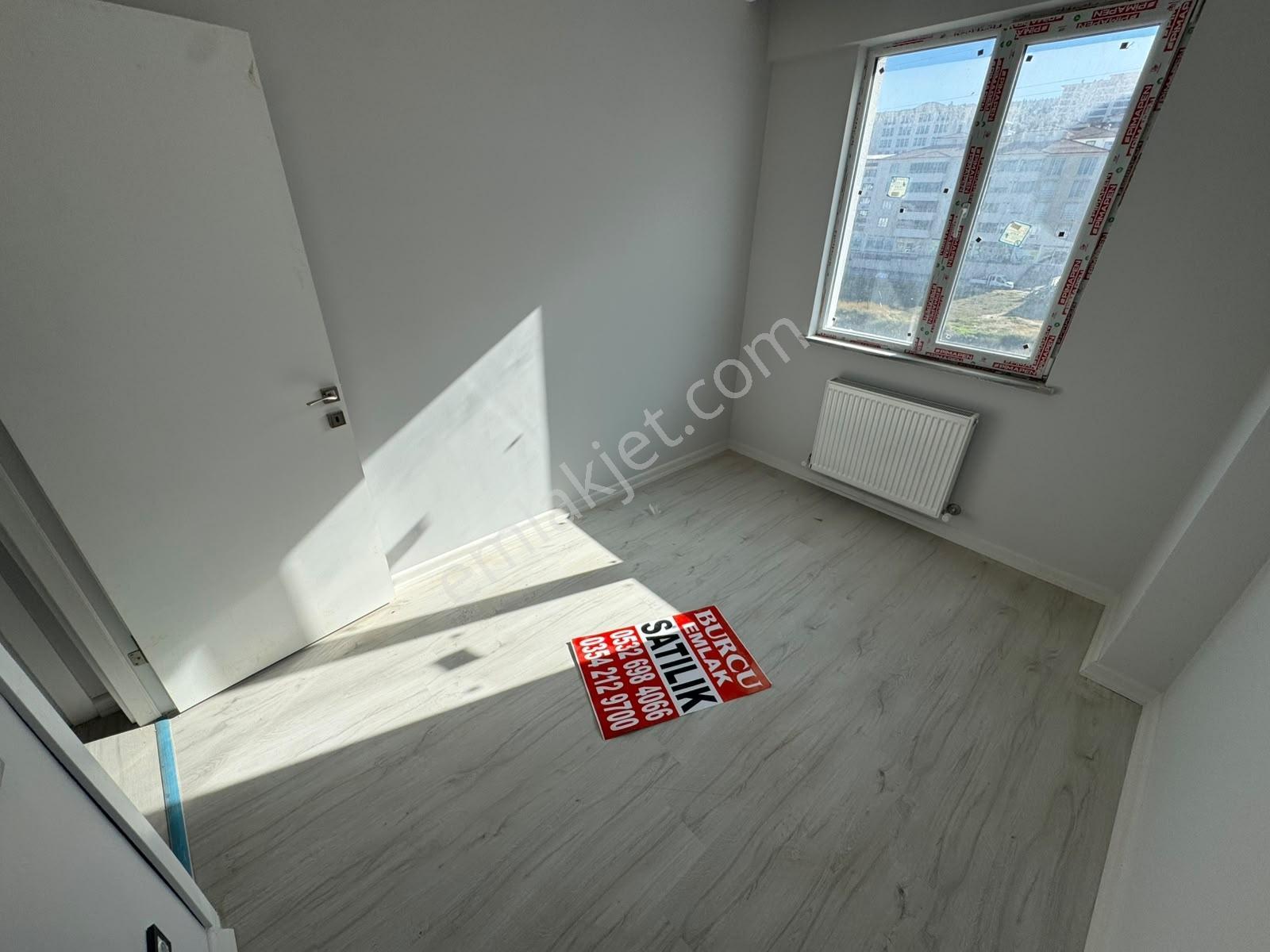 Üniversite Yolunda 3+0 Full Yapılı Daire --- Burcu Emlaktan — fotoğraf 14