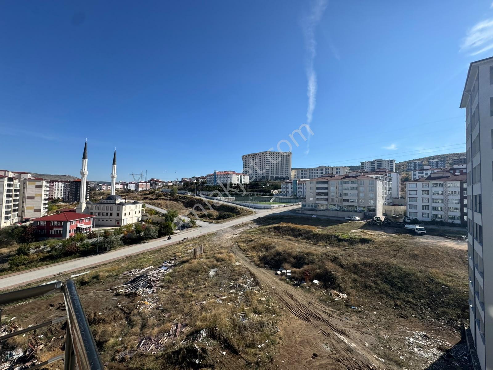 Üniversite Yolunda 3+0 Full Yapılı Daire --- Burcu Emlaktan — fotoğraf 25