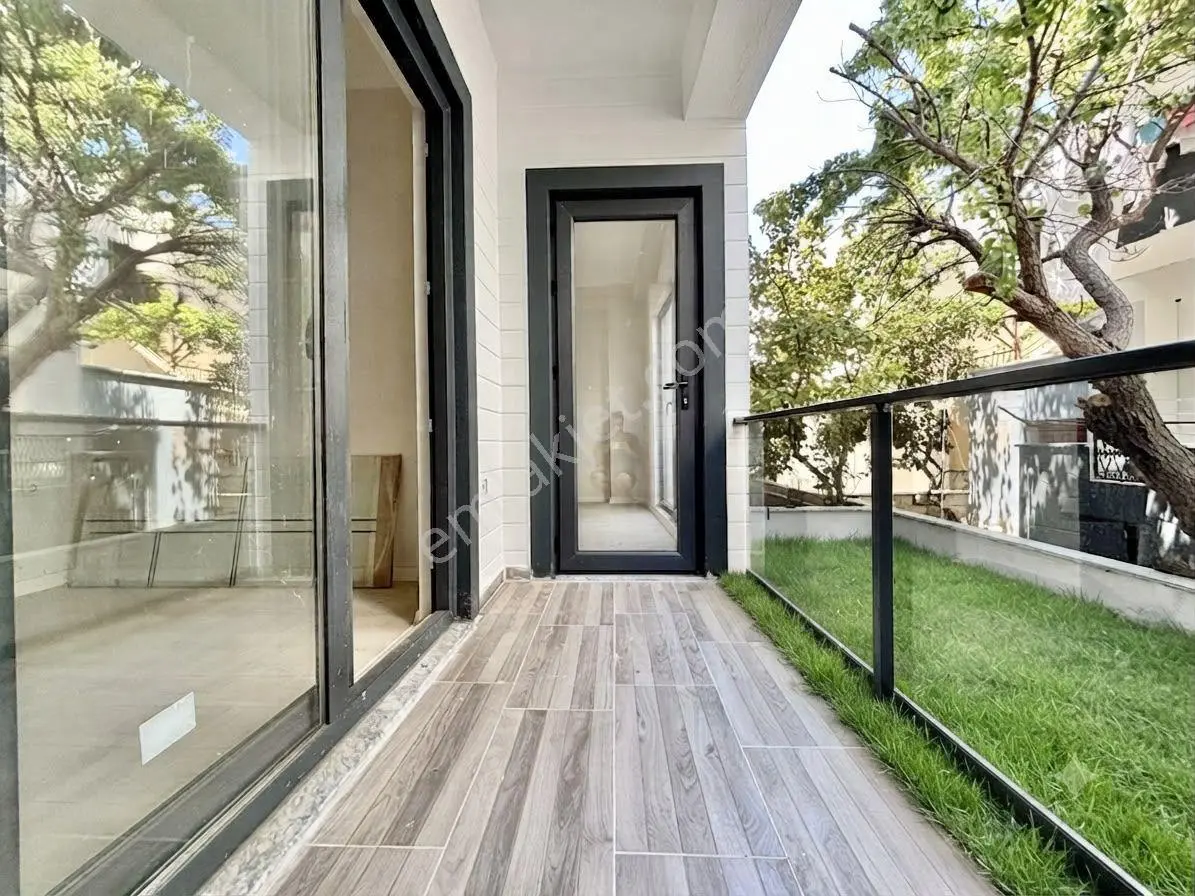 ꧁ay Emlaktan꧂akçay Güre Arasında Muhteşem Konumlu Bahçe Kullanımlı 2+1 Lüks Daire — fotoğraf 17