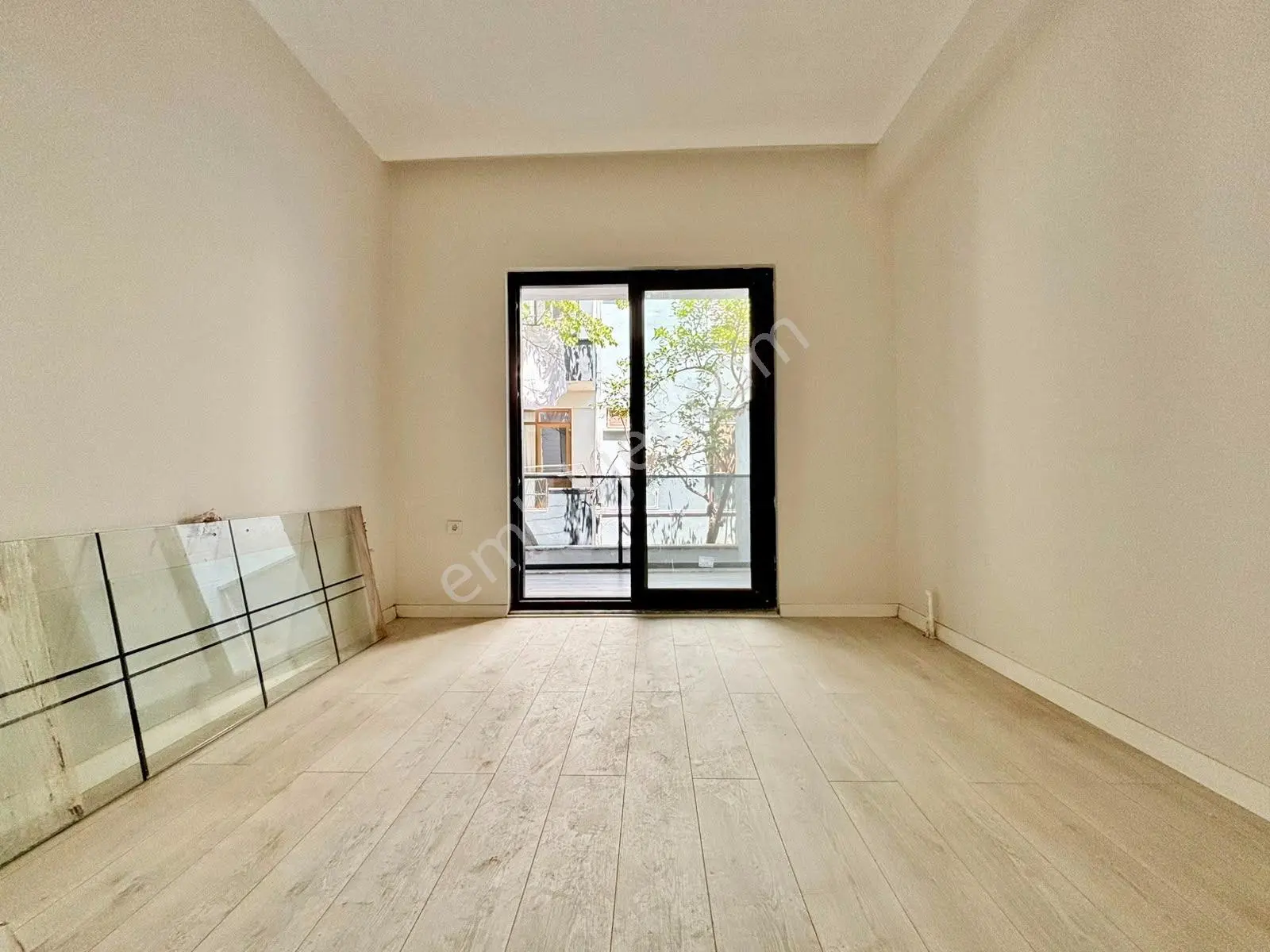 ꧁ay Emlaktan꧂akçay Güre Arasında Muhteşem Konumlu Bahçe Kullanımlı 2+1 Lüks Daire — fotoğraf 26