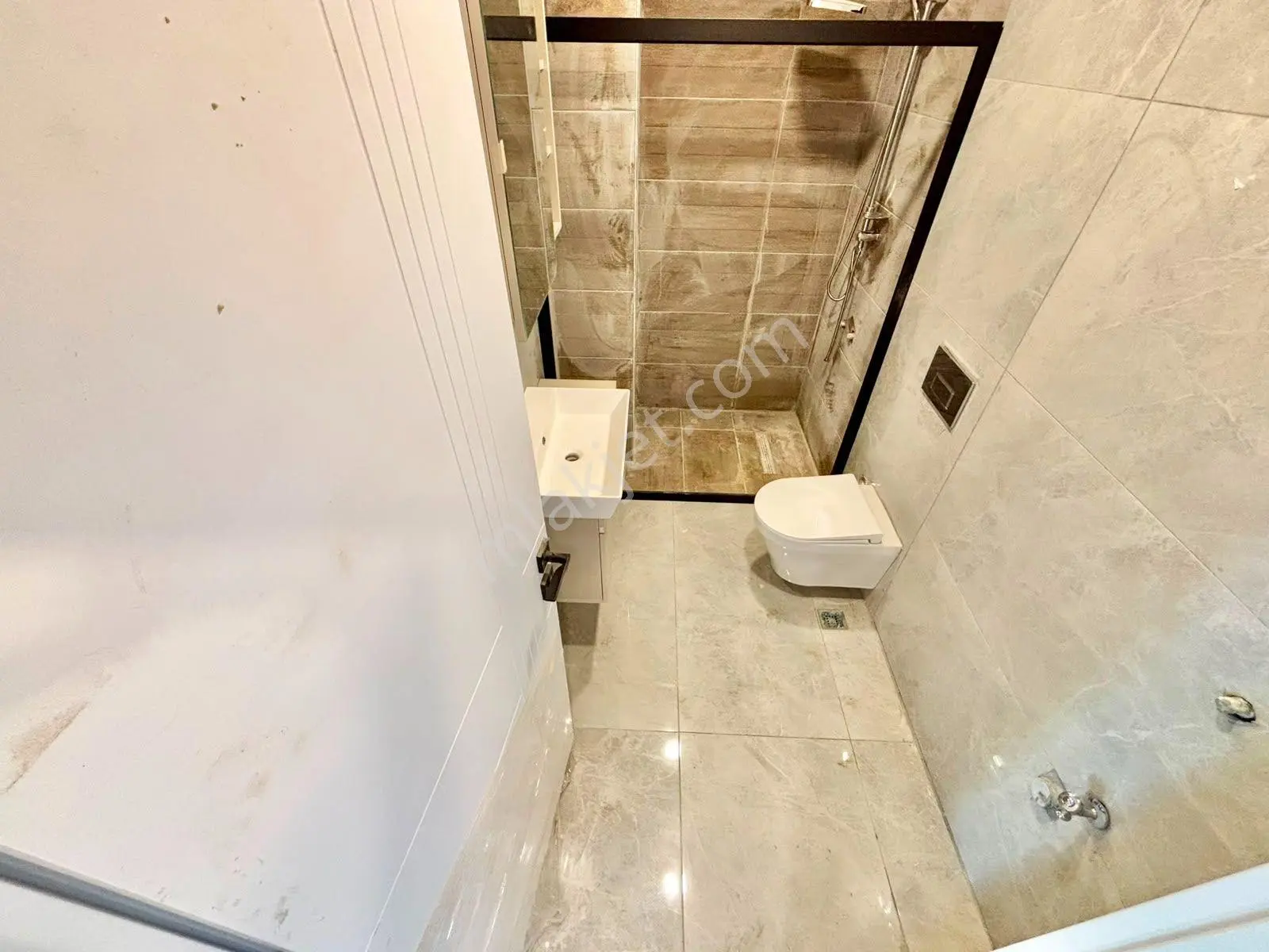 ꧁ay Emlaktan꧂akçay Güre Arasında Muhteşem Konumlu Bahçe Kullanımlı 2+1 Lüks Daire — fotoğraf 30