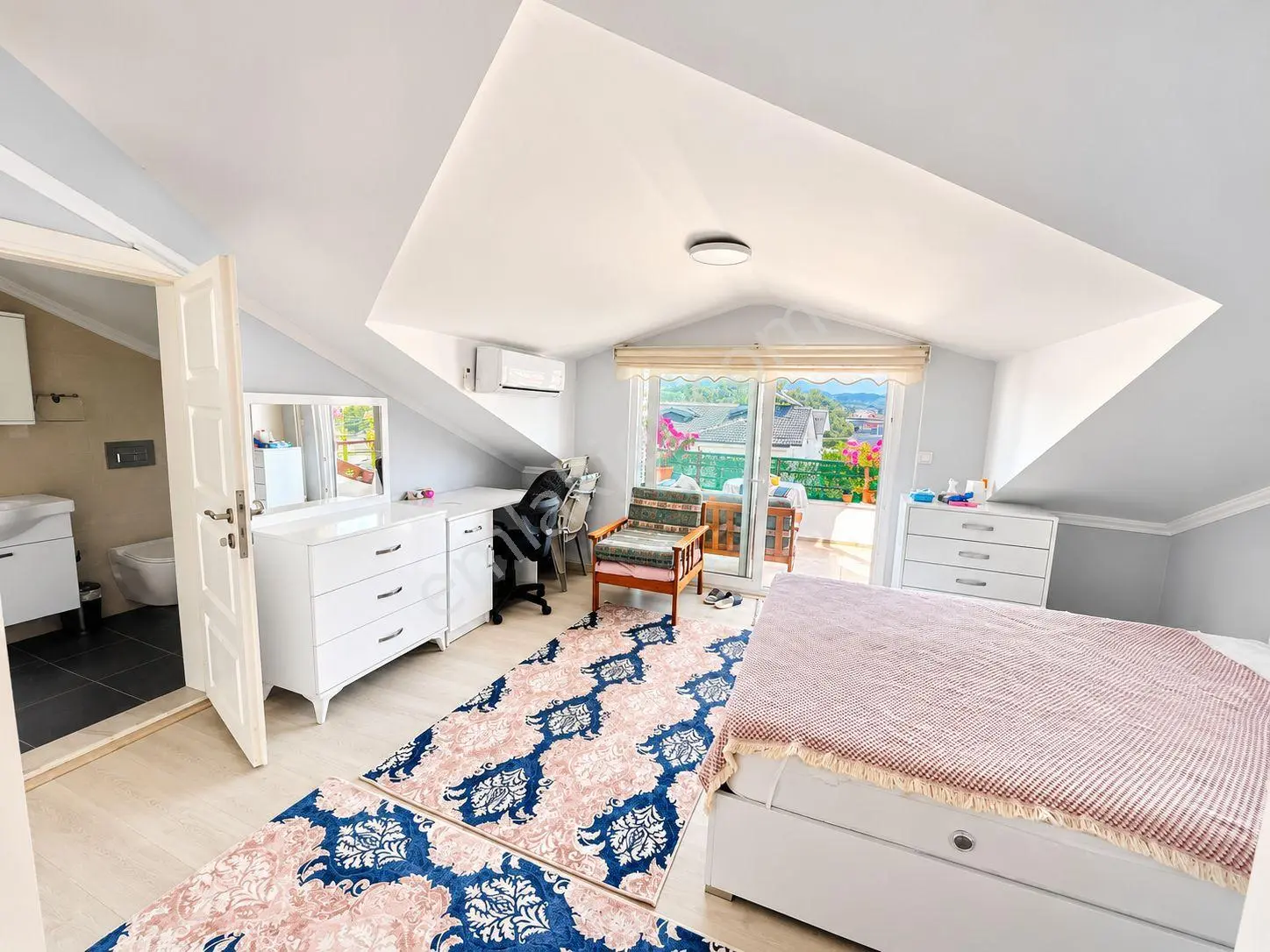 Muğla Seydikemer Belen Mahallesi Havuzlu Sitede Satılık 3+1 Çatı Dubleksi Daire — fotoğraf 17
