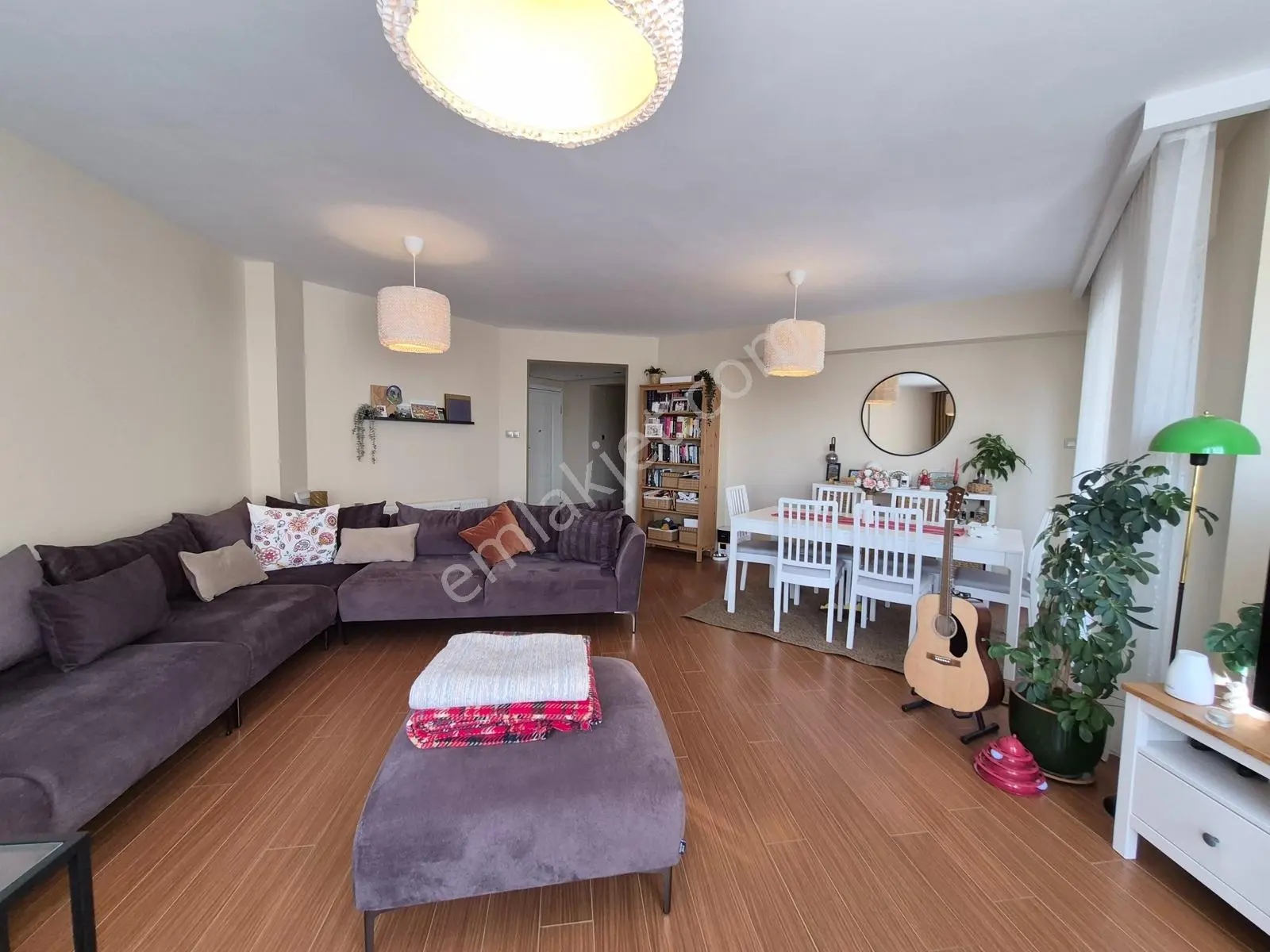 Karşıyaka Trioevler Sitesinde Satılık 3+1 165 M2 Daire Kanıt Eml — fotoğraf 3