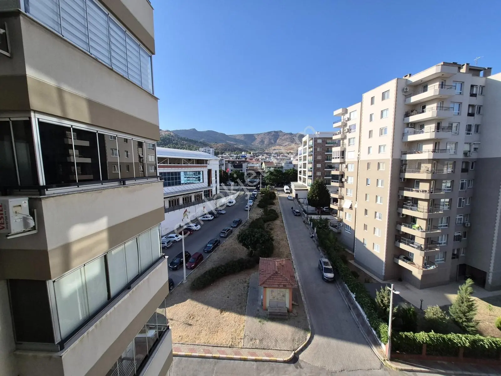 Karşıyaka Trioevler Sitesinde Satılık 3+1 165 M2 Daire Kanıt Eml — fotoğraf 17