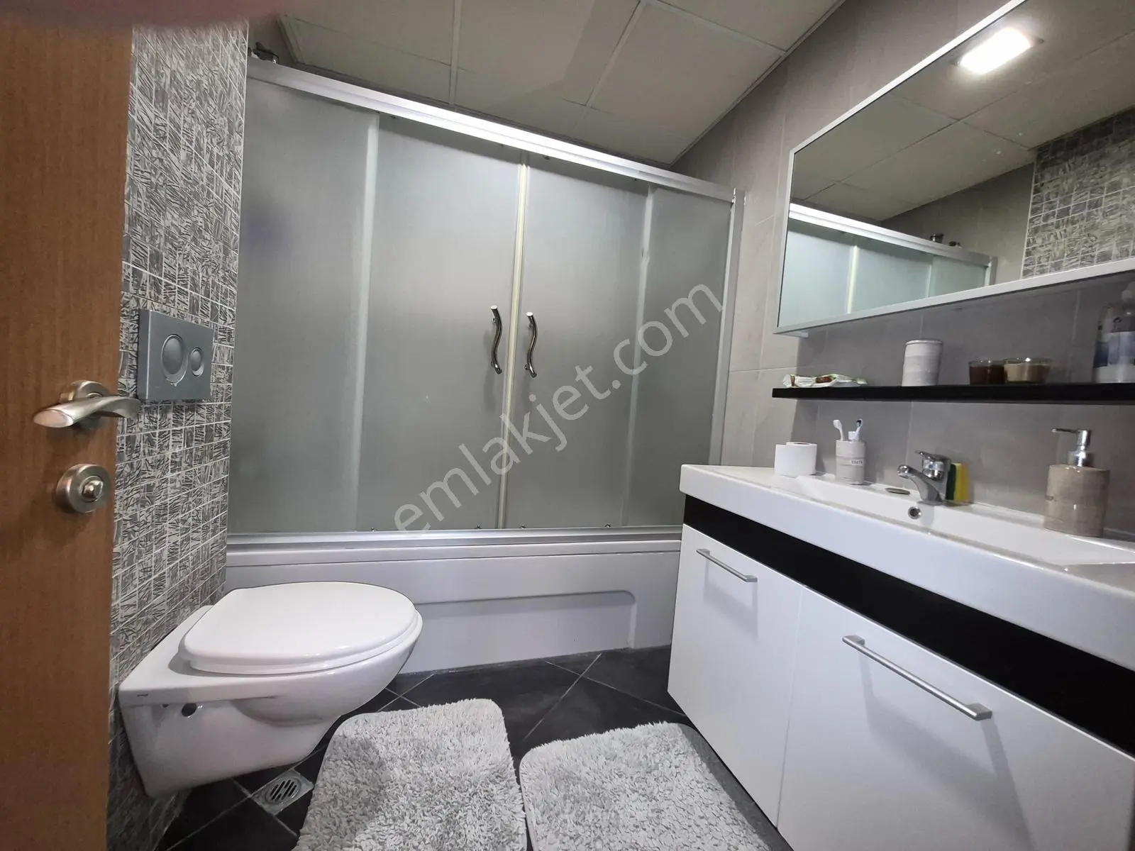 Karşıyaka Trioevler Sitesinde Satılık 3+1 165 M2 Daire Kanıt Eml — fotoğraf 18