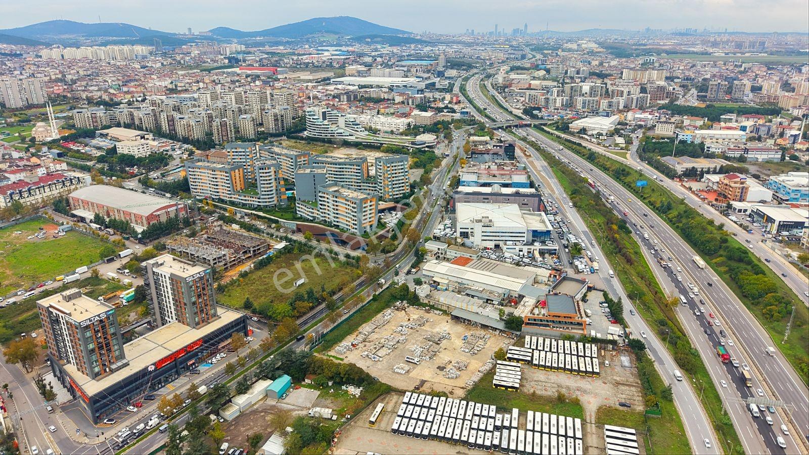 Sancaktepe 'de Satılık Ticari İmarlı Arsa — fotoğraf 7