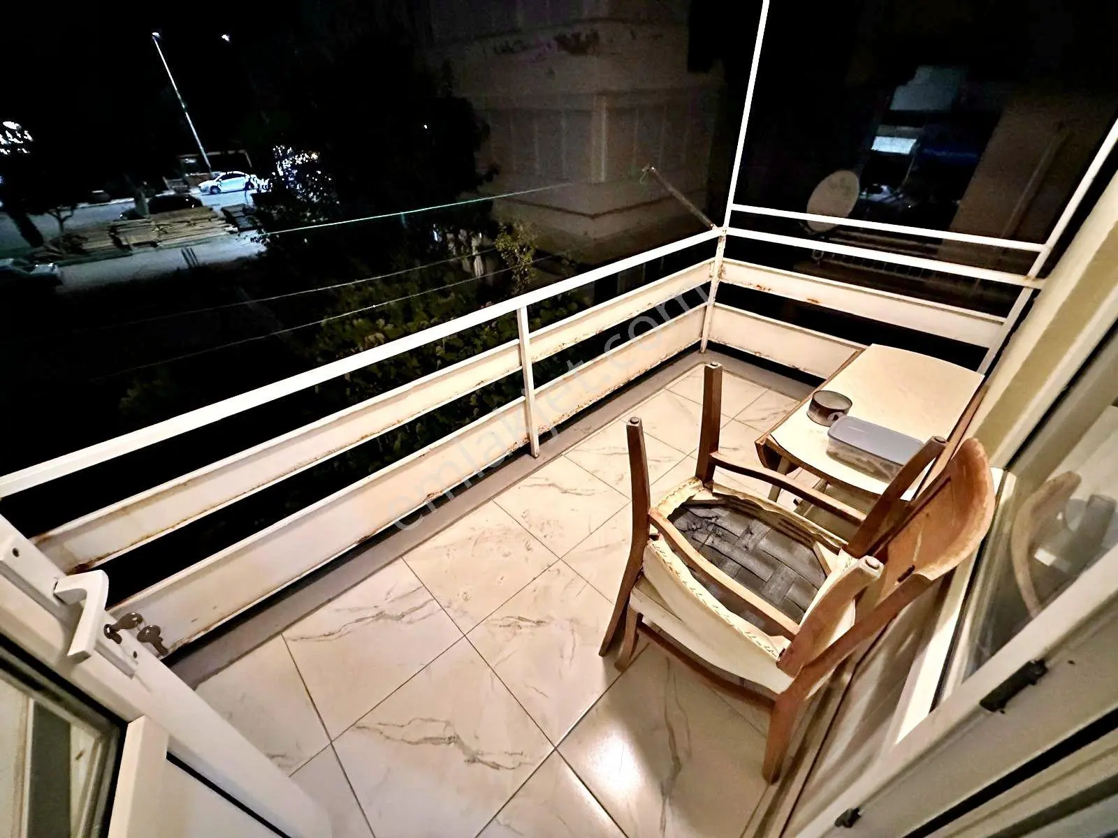 ⫸best Emlaktan⫷akçay'da Fırsat Denize 50 Mt Ayrı Mutfak Ön Cephe 2+1 Geniş Kullanımlı Daire — fotoğraf 8