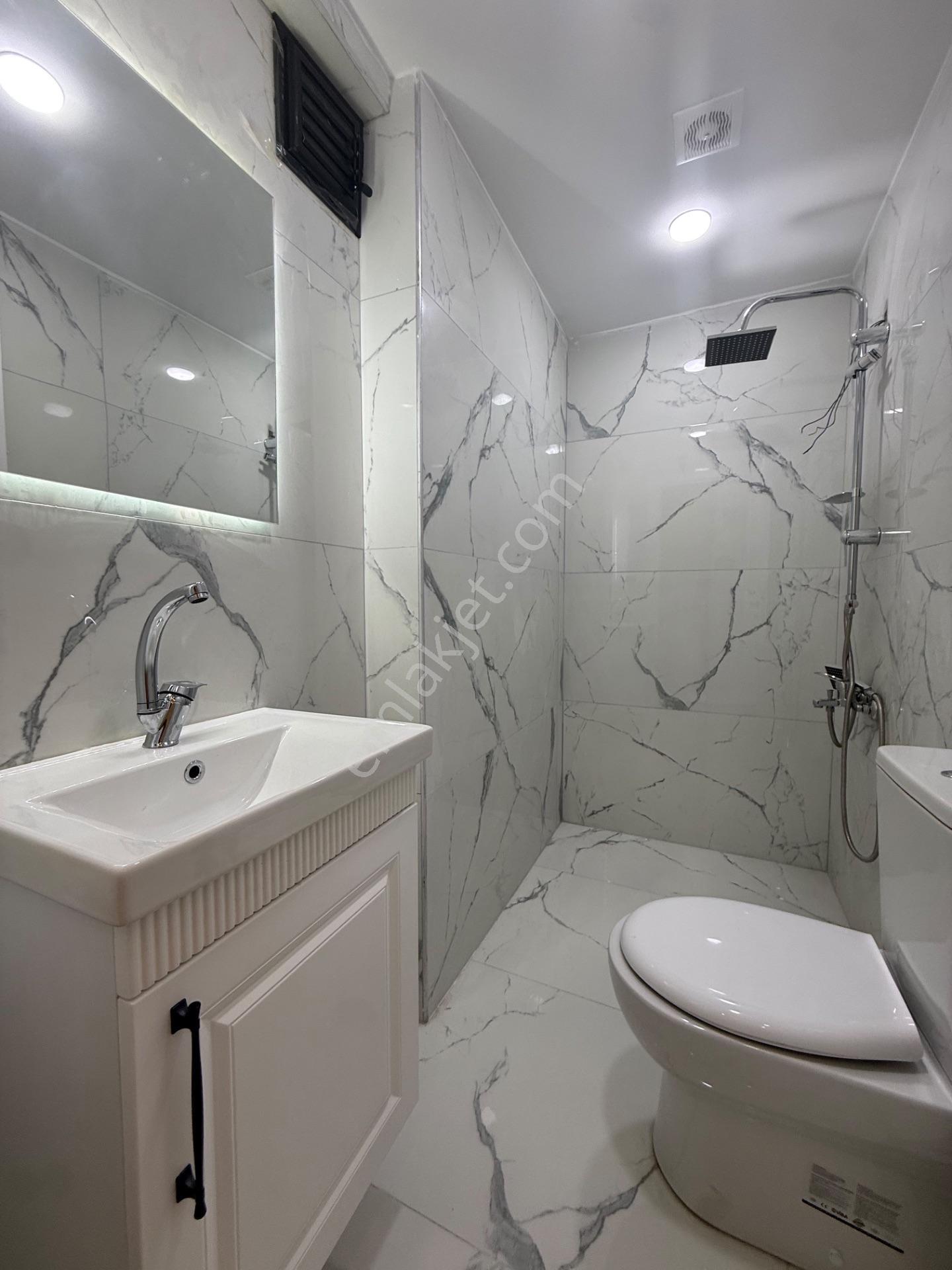 Metro Hastanesi Civarı İçi Fuul Yapılı 1+1 Satılık Daire — fotoğraf 6