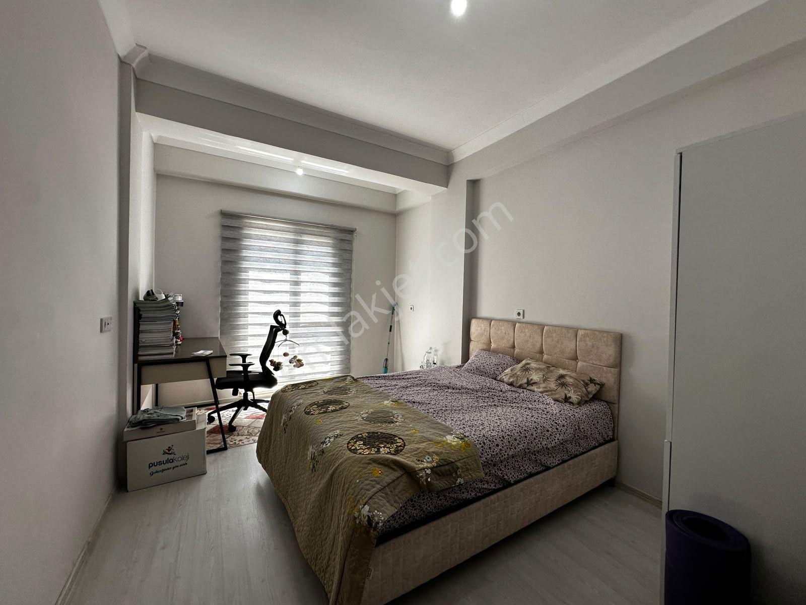 Remax Mid'den 100.yıl Teknik Lise Caddesi Üzerinde 2+1 Satılık Daire — fotoğraf 9