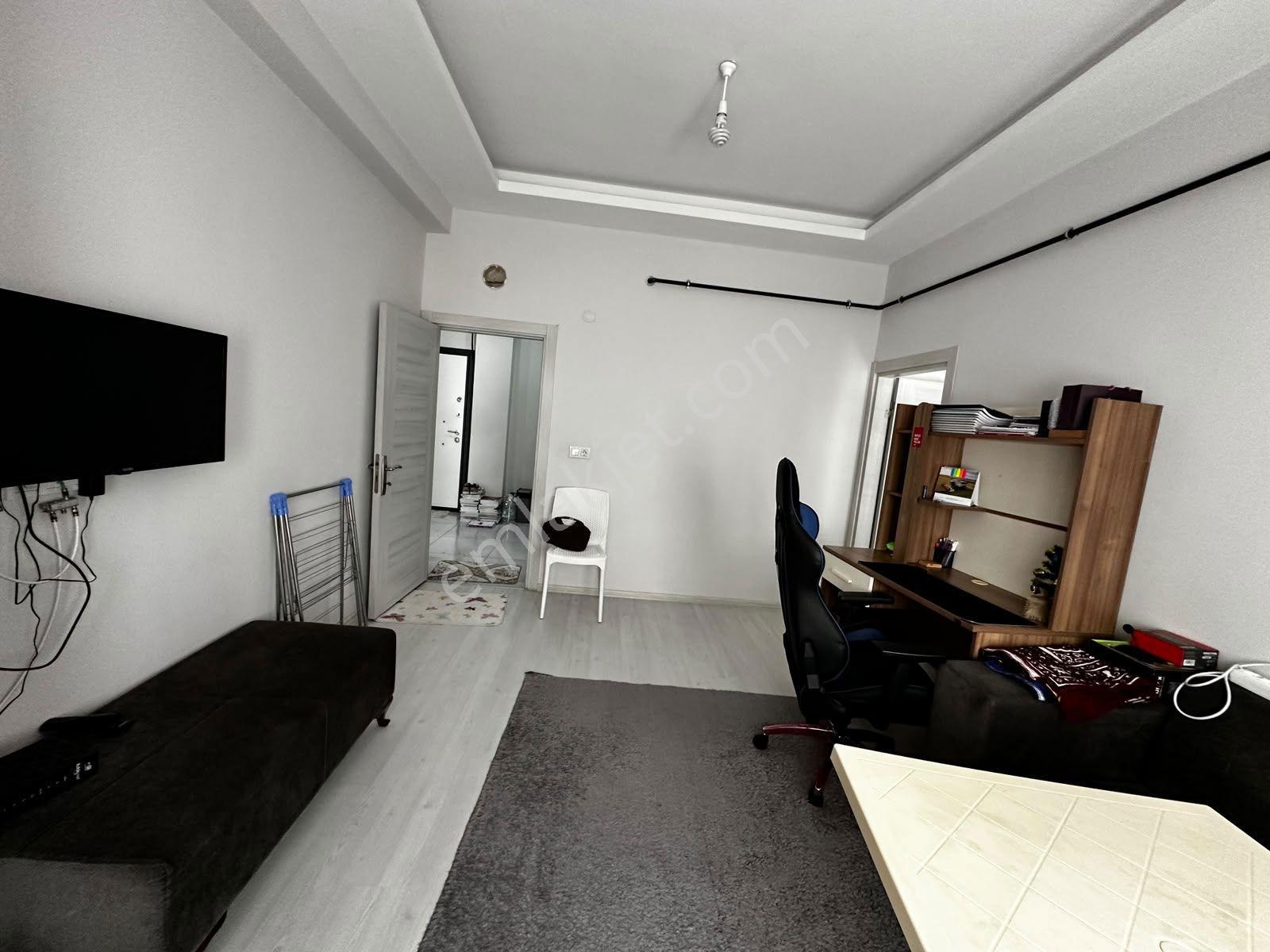 Remax Mid'den 100.yıl Teknik Lise Caddesi Üzerinde 2+1 Satılık Daire — fotoğraf 15