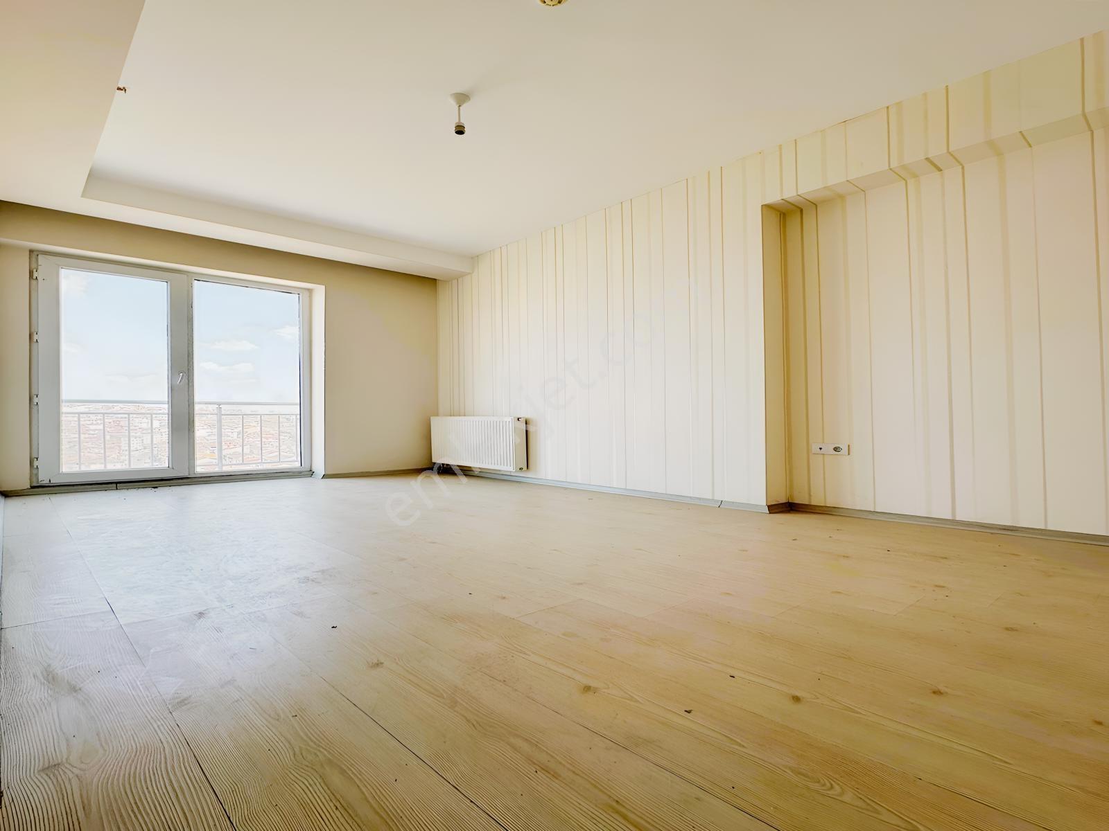 Cumhuriyet Mahallesi Havuzlu+güvenlikli Site İçi 1+1 Daire ! — fotoğraf 10