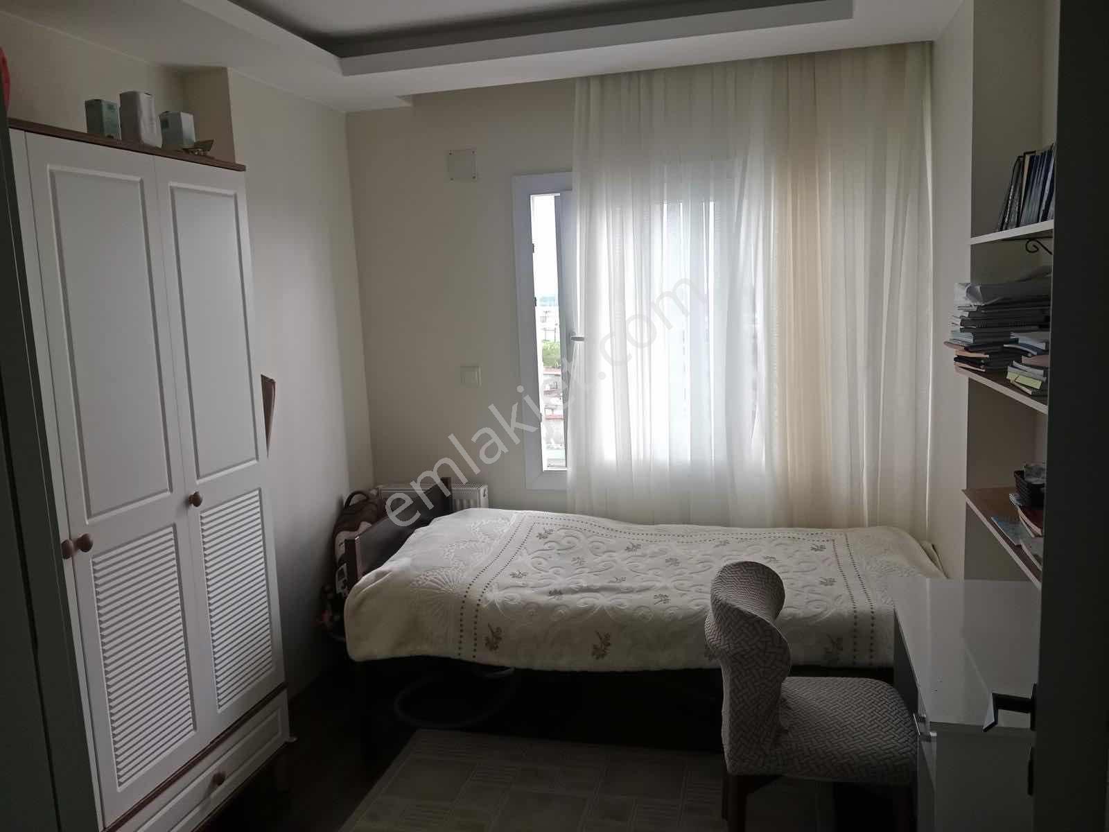 Devlet Hastanesi Karşısın Da 3+1 Satılık Daire — fotoğraf 11