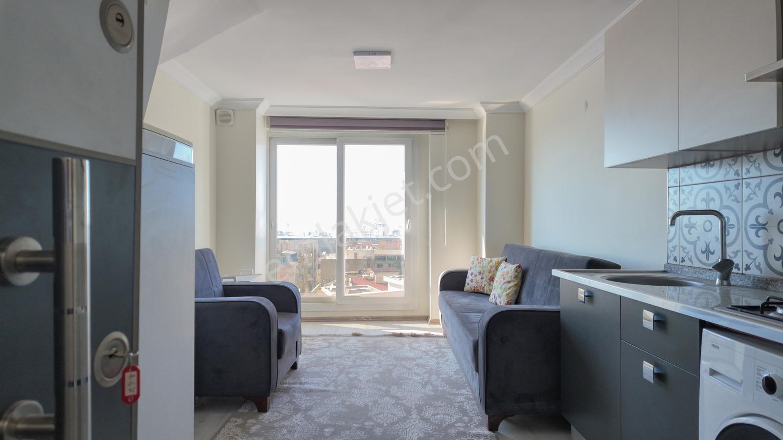 Aydın Efeler Başar Suites'de Eşyalı Satılık 1+1 Dubleks Daire — fotoğraf 7