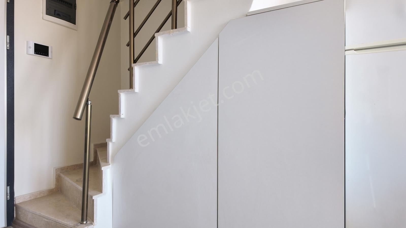Aydın Efeler Başar Suites'de Eşyalı Satılık 1+1 Dubleks Daire — fotoğraf 10